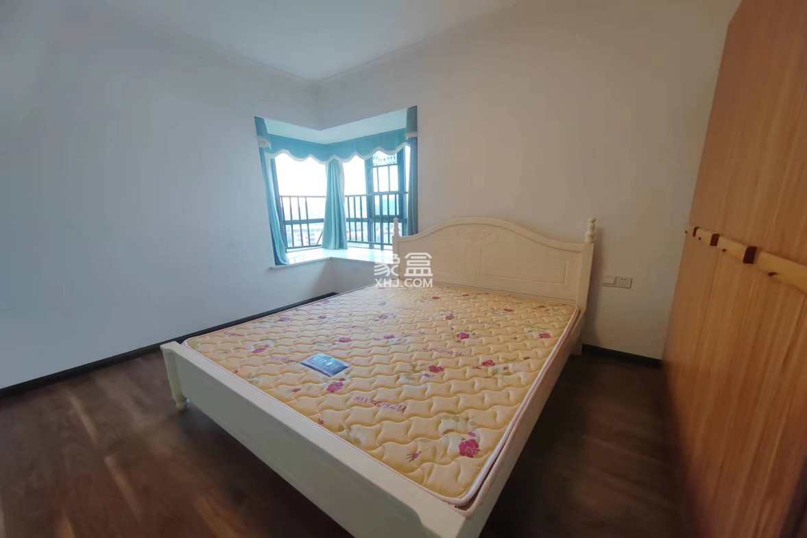 华菱融域三期 2室2厅1卫 2000.00元/月 华菱融域三期 2室2厅1卫 2000.00元/月室内图