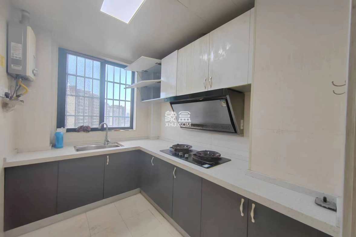 华菱融域三期 2室2厅1卫 2000.00元/月 华菱融域三期 2室2厅1卫 2000.00元/月室内图