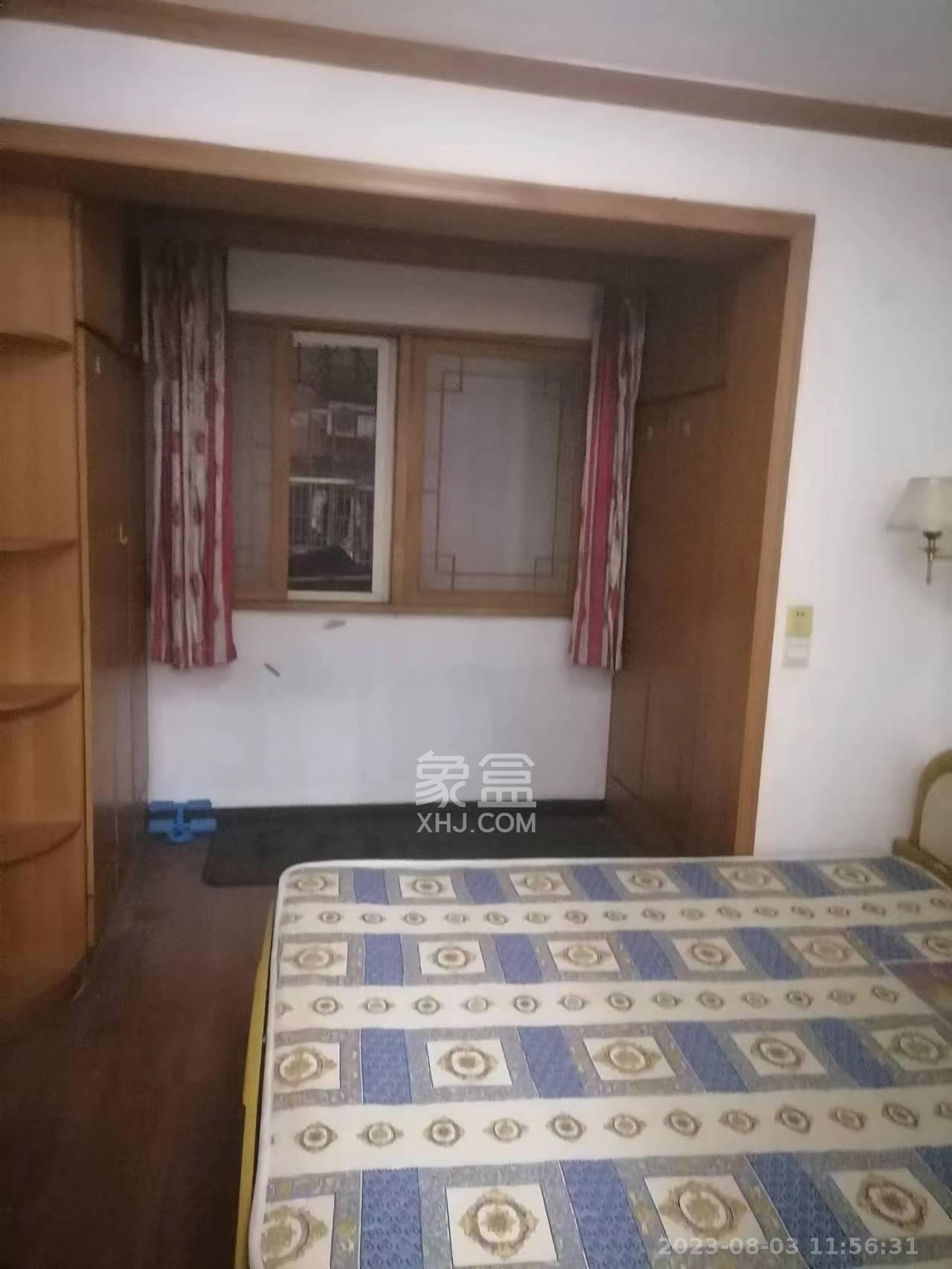 环城堤综合楼（产权如意街综合楼）  1室1厅1卫    1500.0元/月室内图