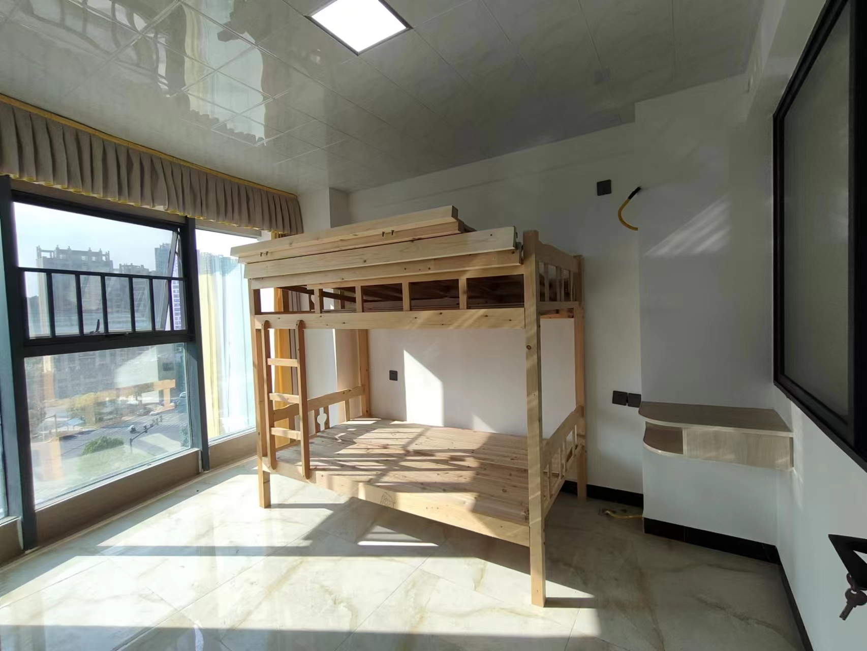 百弘学府城  1室1厅1卫   600.00元/月室内图
