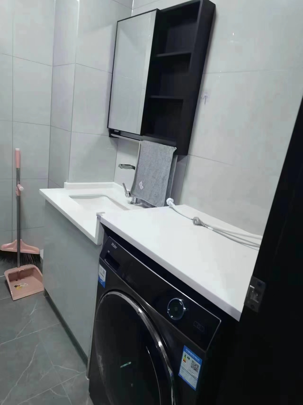 美的梧桐庄园  1室1厅1卫   1600.00元/月室内图