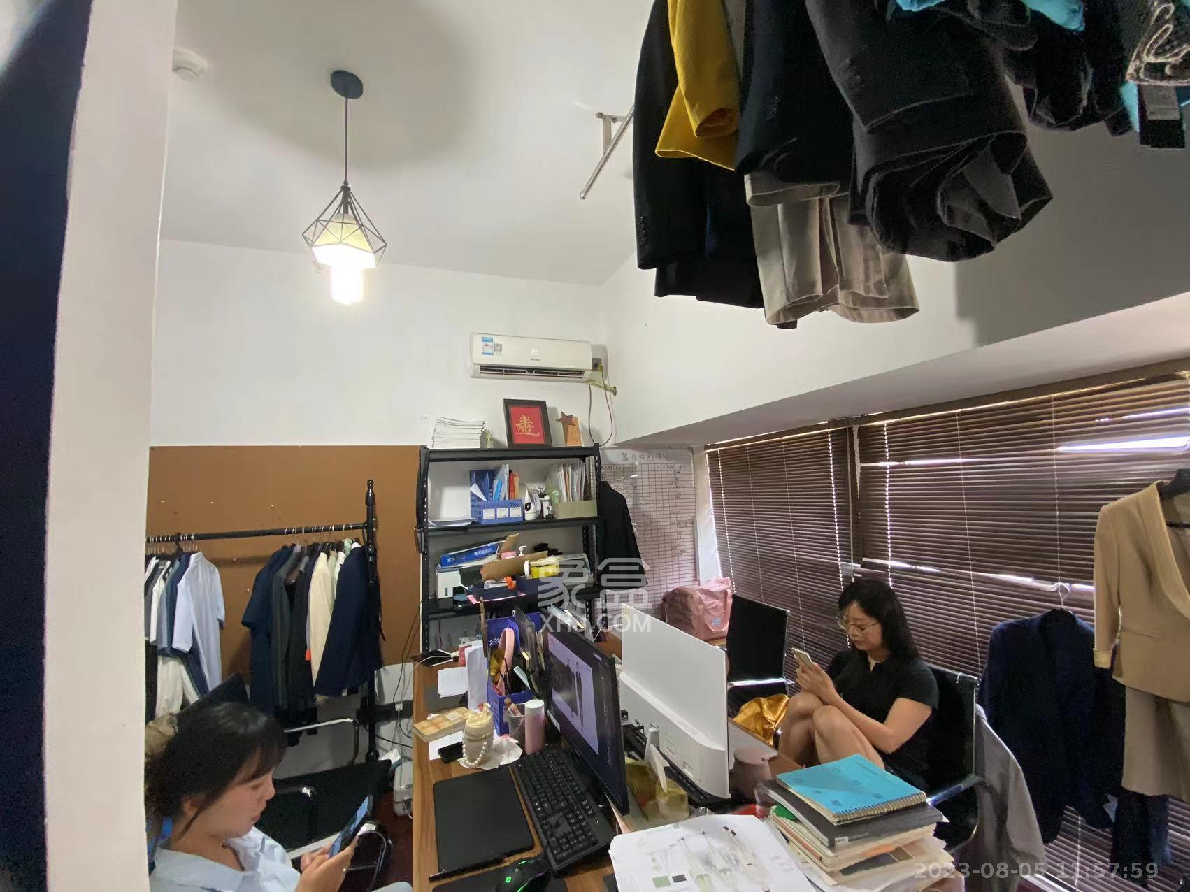中建芙蓉嘉苑  1室1厅1卫   1200.00元/月室内图