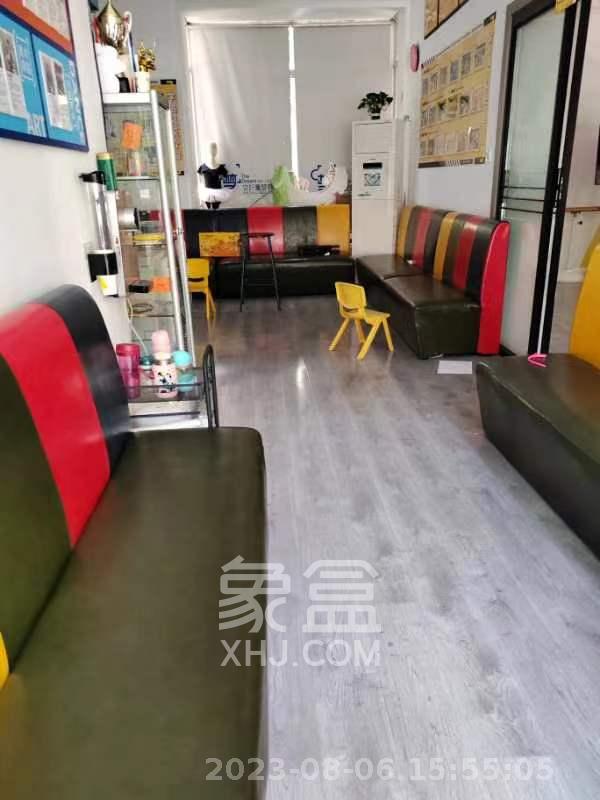 翡翠林居  6室2厅3卫   13300.00元/月室内图