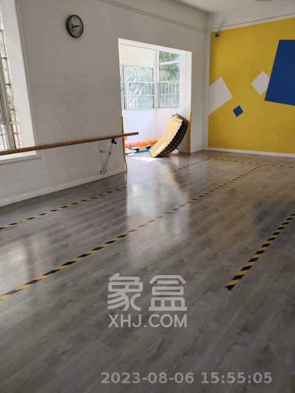 翡翠林居  6室2厅3卫   13300.00元/月室内图