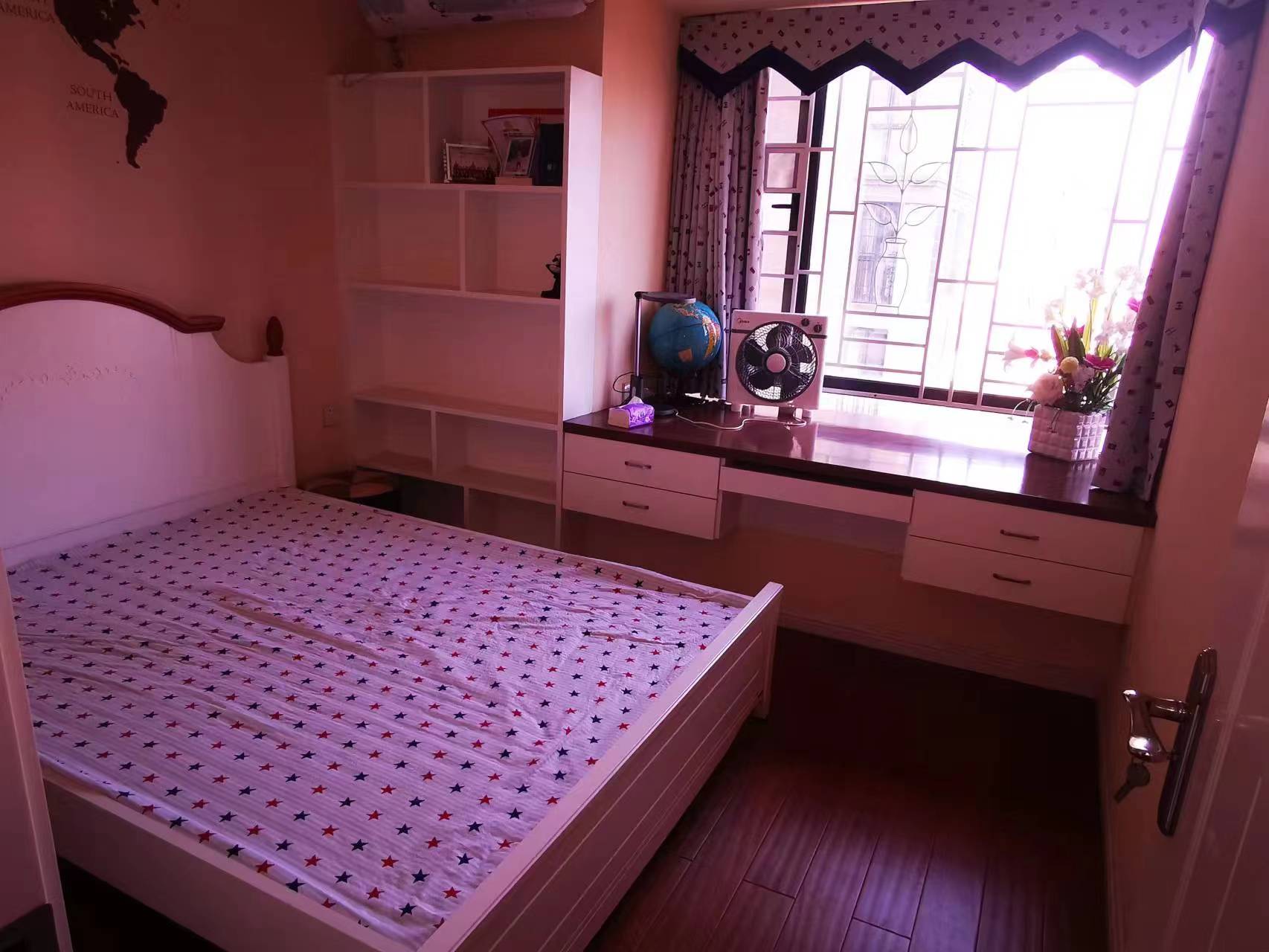 中建岳阳中心  2室2厅1卫   2600.00元/月室内图