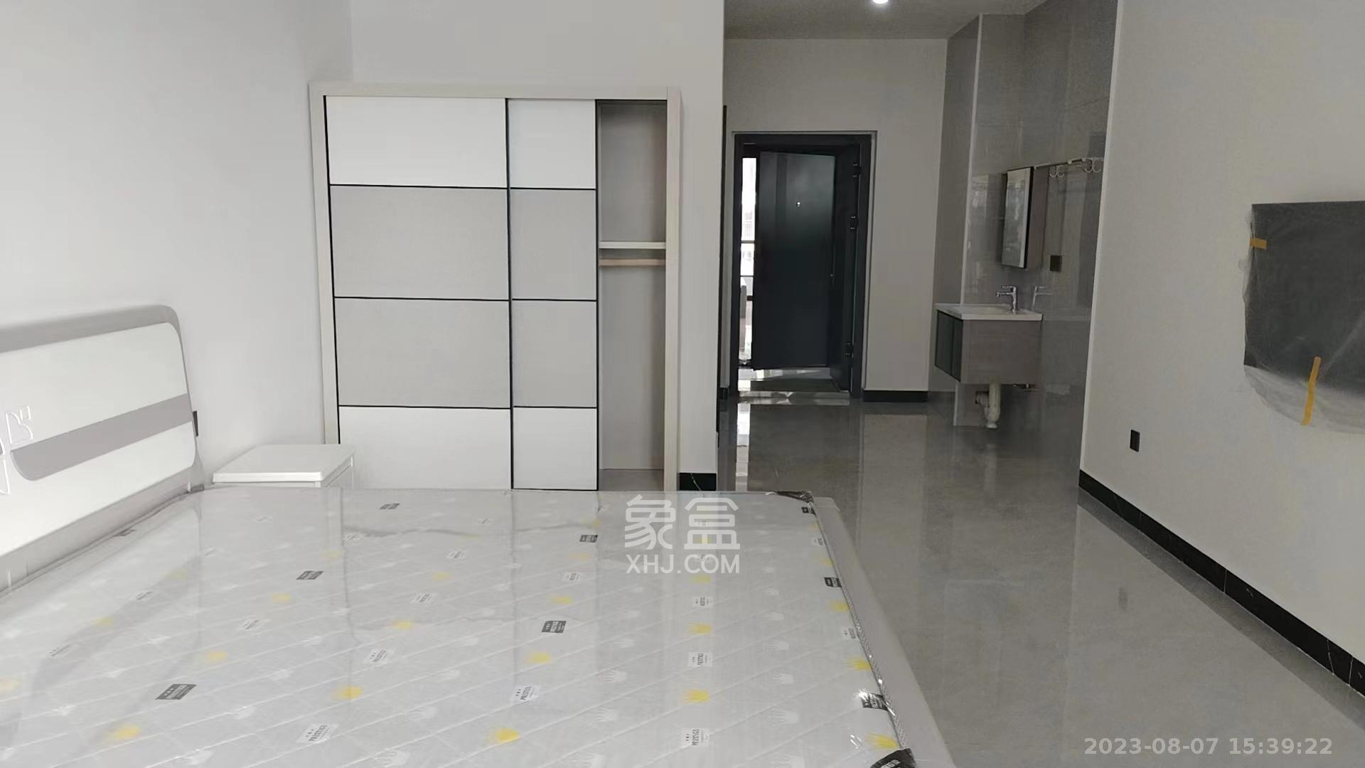 长龙湾  1室1厅1卫   1200.00元/月室内图