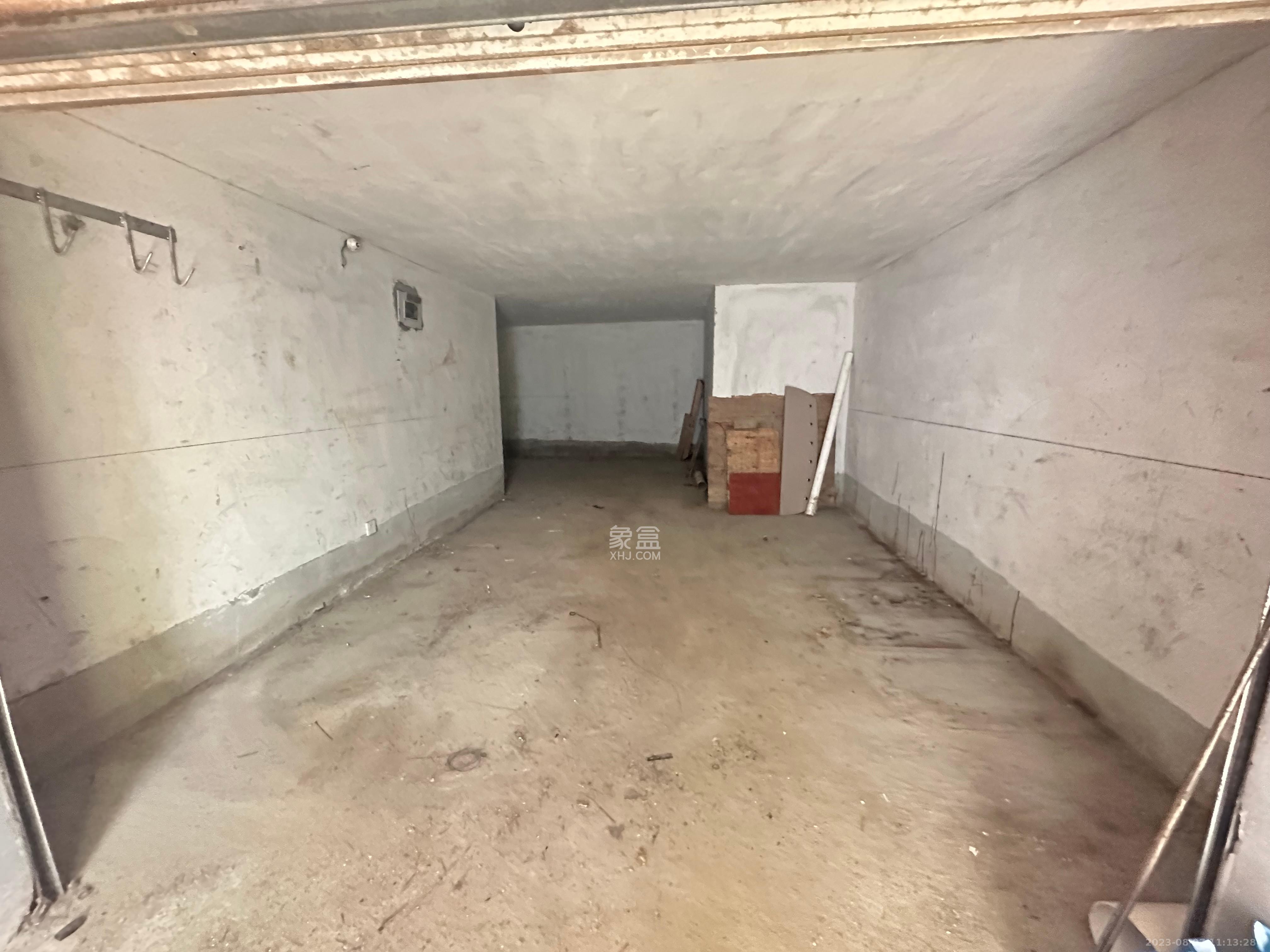 鄱阳小区  1室1厅1卫   650.00元/月室内图