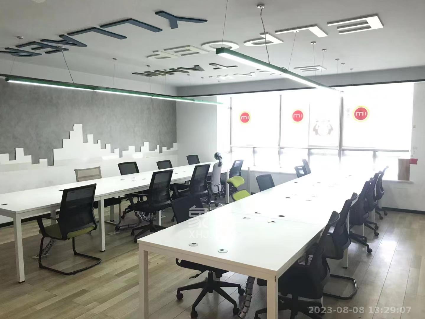 碧云天  4室2厅1卫   7000.00元/月室内图