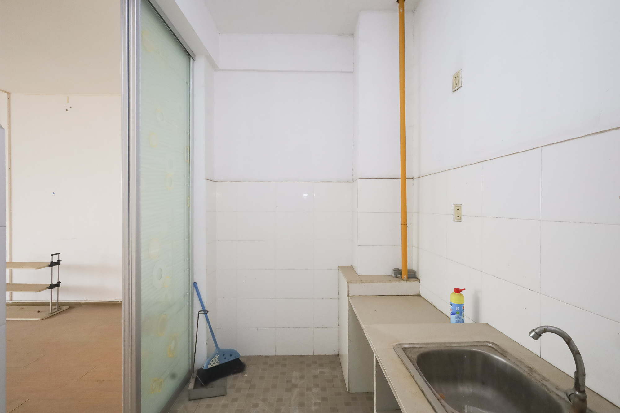 星蓝湾 4室2厅2卫 120.0万 星蓝湾 4室2厅2卫 120.0万厨房