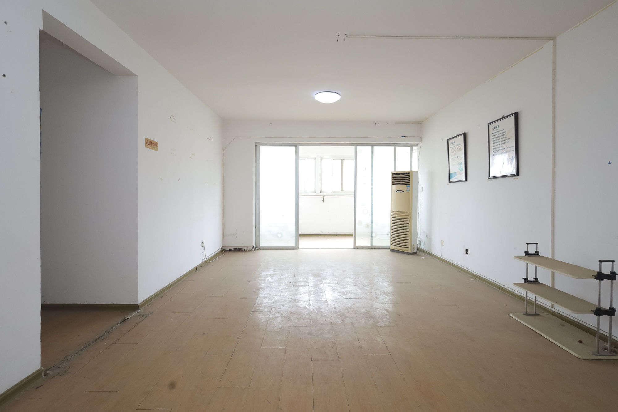 星蓝湾 4室2厅2卫 120.0万 星蓝湾 4室2厅2卫 120.0万客厅