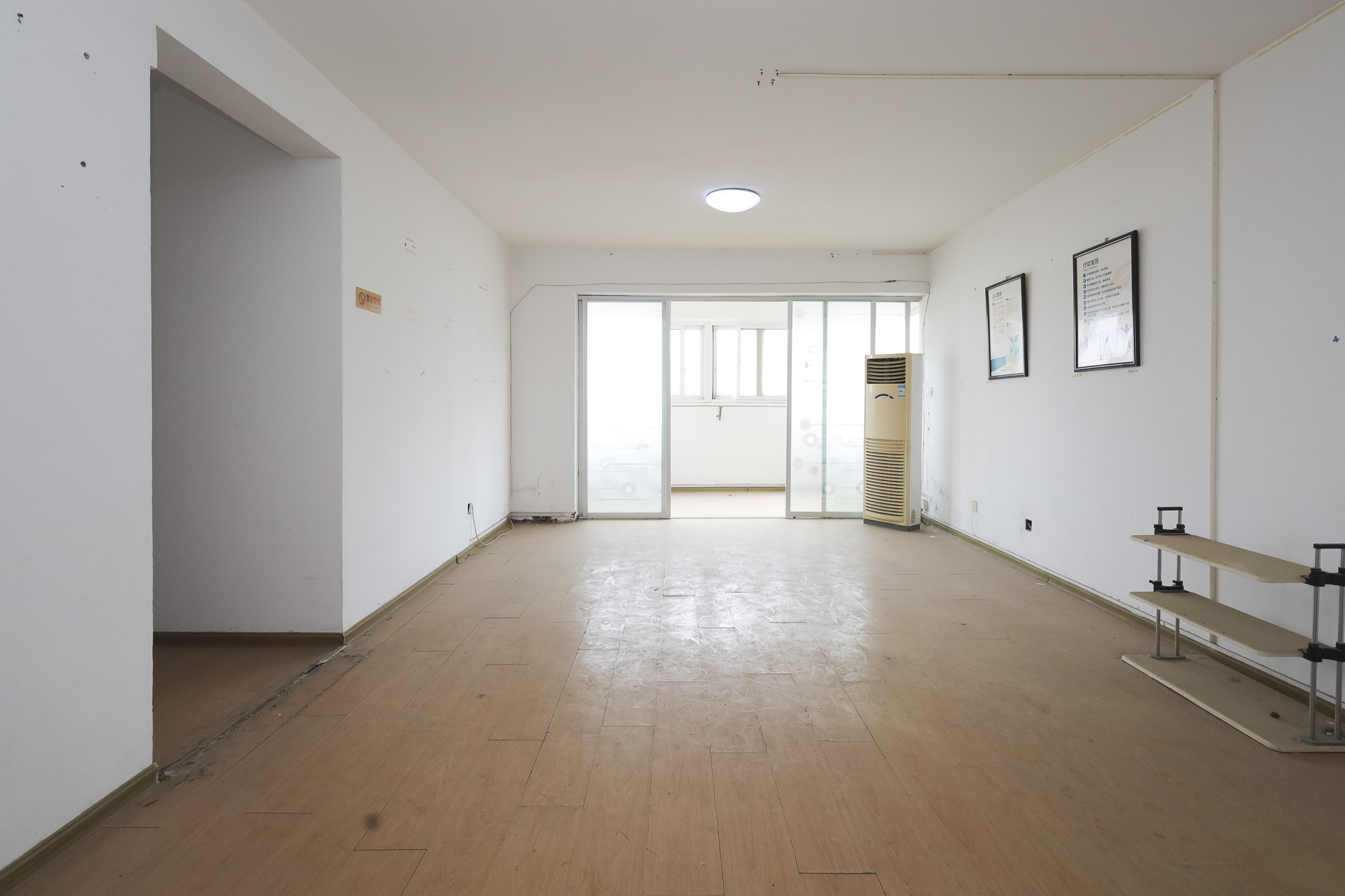 星蓝湾 4室2厅2卫 120.0万 星蓝湾 4室2厅2卫 120.0万客厅