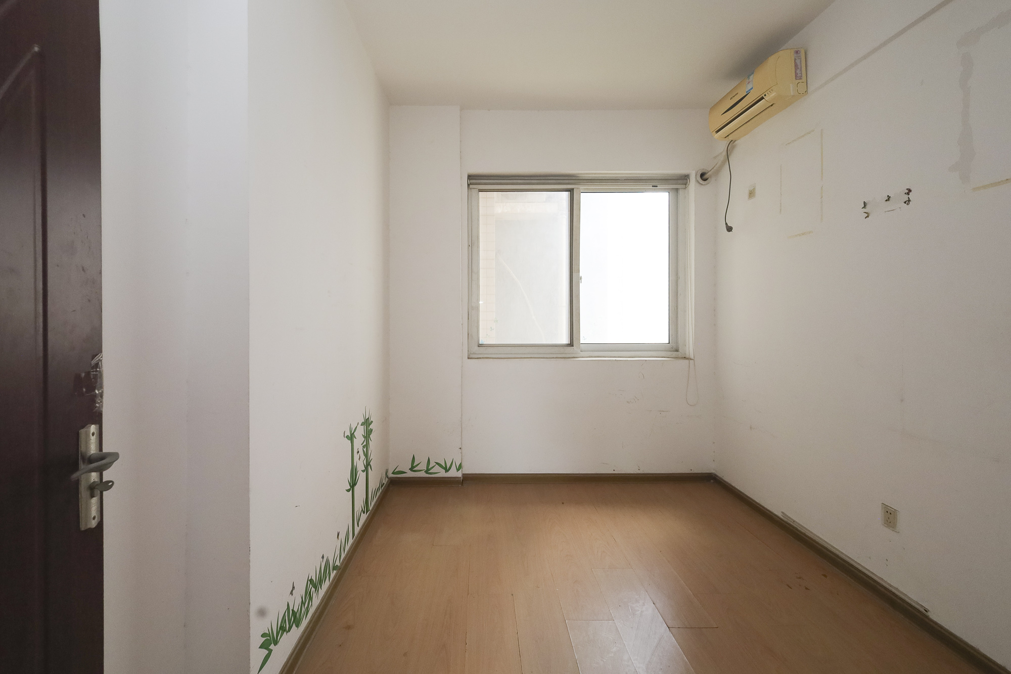 星蓝湾 4室2厅2卫 120.0万 星蓝湾 4室2厅2卫 120.0万卧室