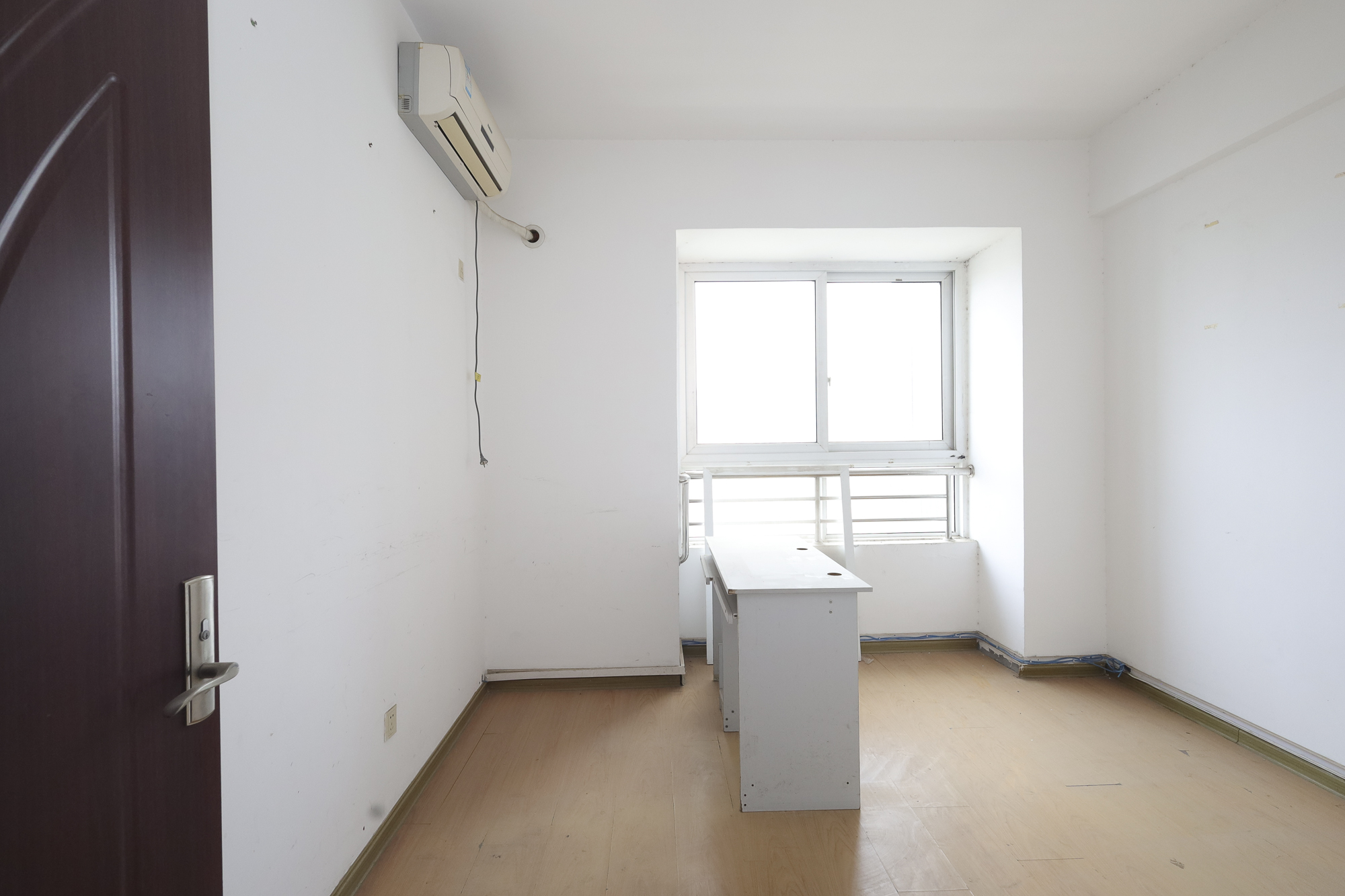 星蓝湾 4室2厅2卫 120.0万 星蓝湾 4室2厅2卫 120.0万卧室