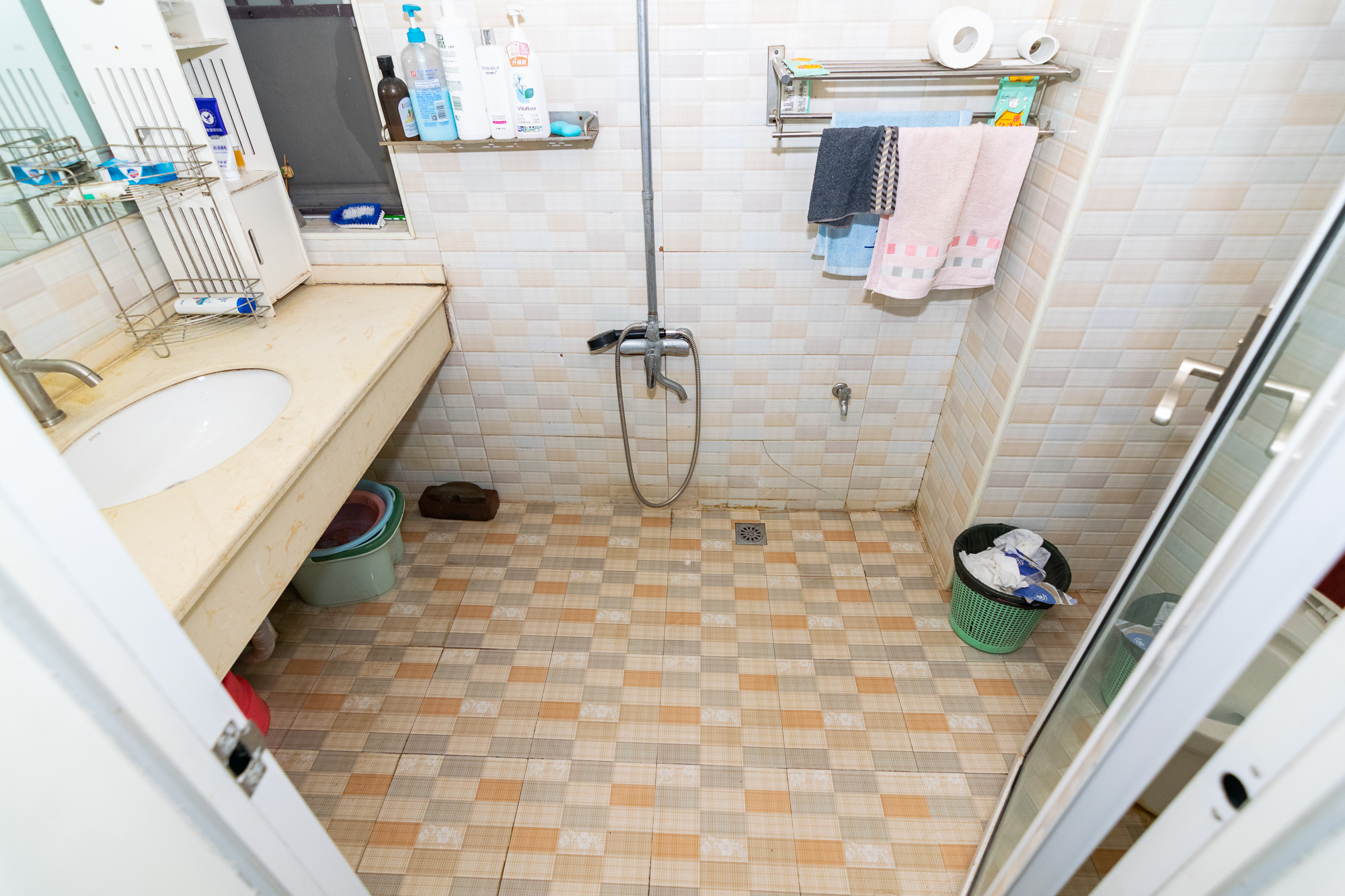 金地三千府(金地湖山樾、金地自在城) 3室2厅1卫 55.0万 金地三千府(金地湖山樾、金地自在城) 3室2厅1卫 55.0万卫生间