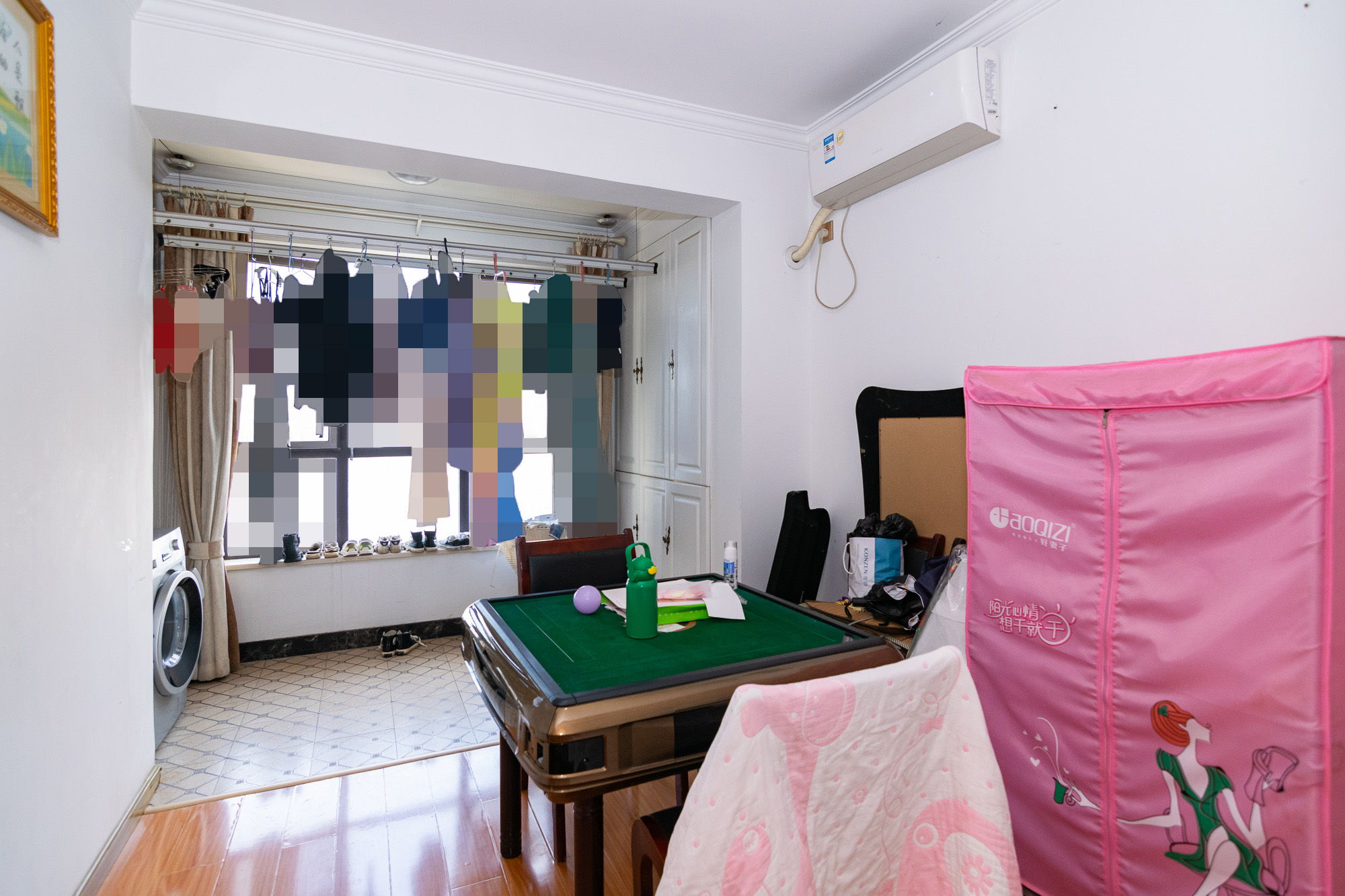 金地三千府(金地湖山樾、金地自在城) 3室2厅1卫 55.0万 金地三千府(金地湖山樾、金地自在城) 3室2厅1卫 55.0万卧室