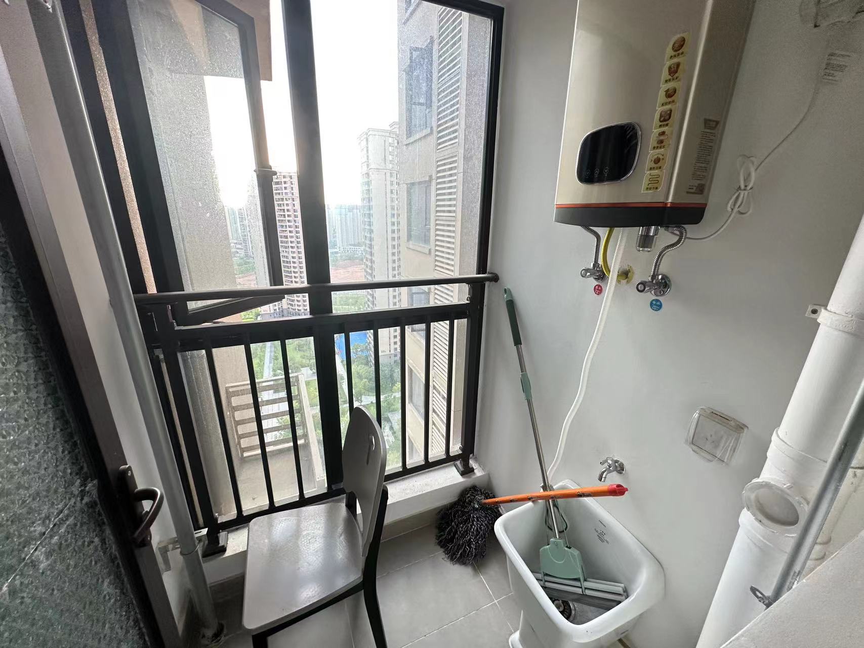 东部美的城 3室2厅2卫 76.0万 东部美的城 3室2厅2卫 76.0万室内图