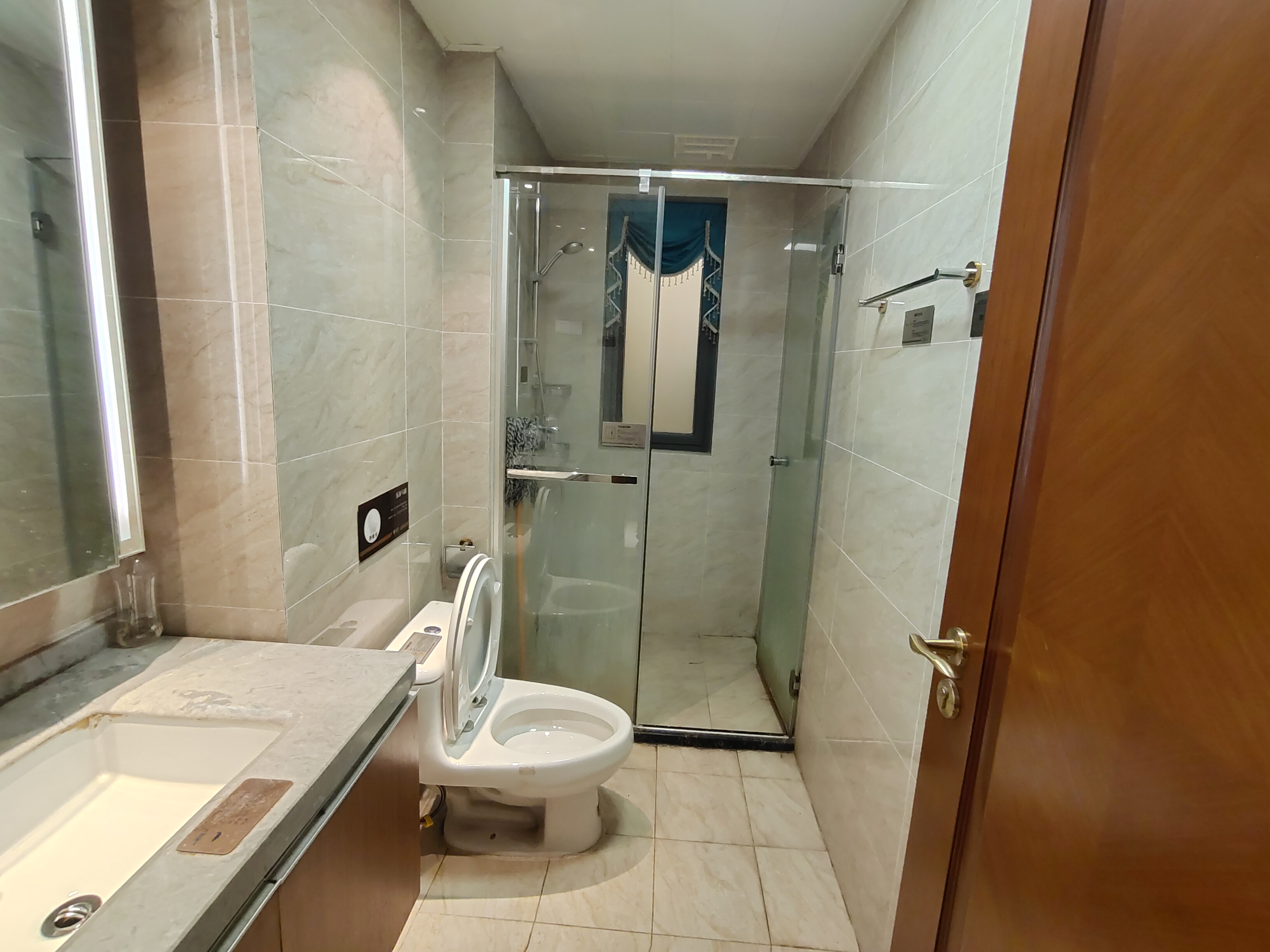 恒大林溪郡 3室2厅2卫 85.0万 恒大林溪郡 3室2厅2卫 85.0万室内图