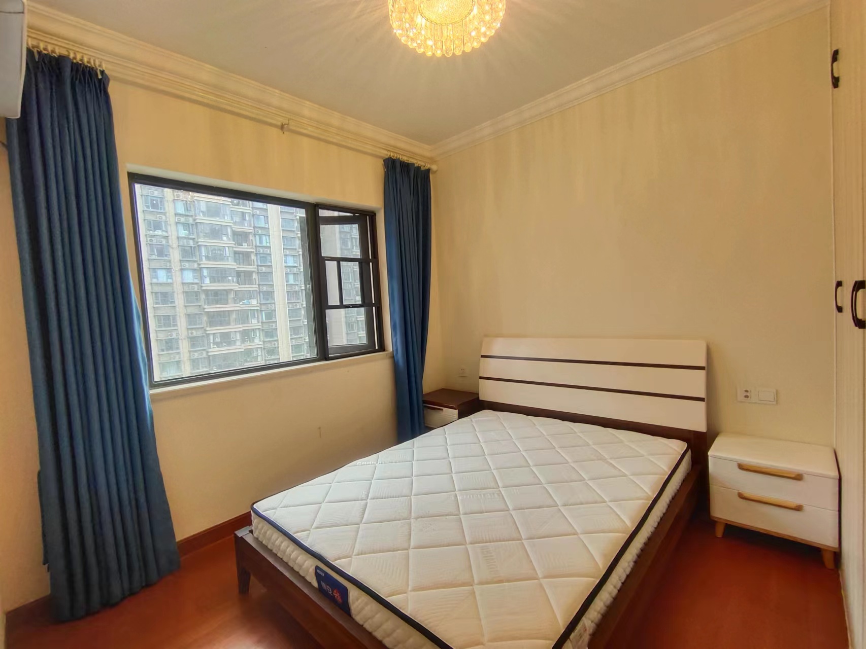 恒大华府 3室2厅2卫 88.0万 恒大华府 3室2厅2卫 88.0万室内图