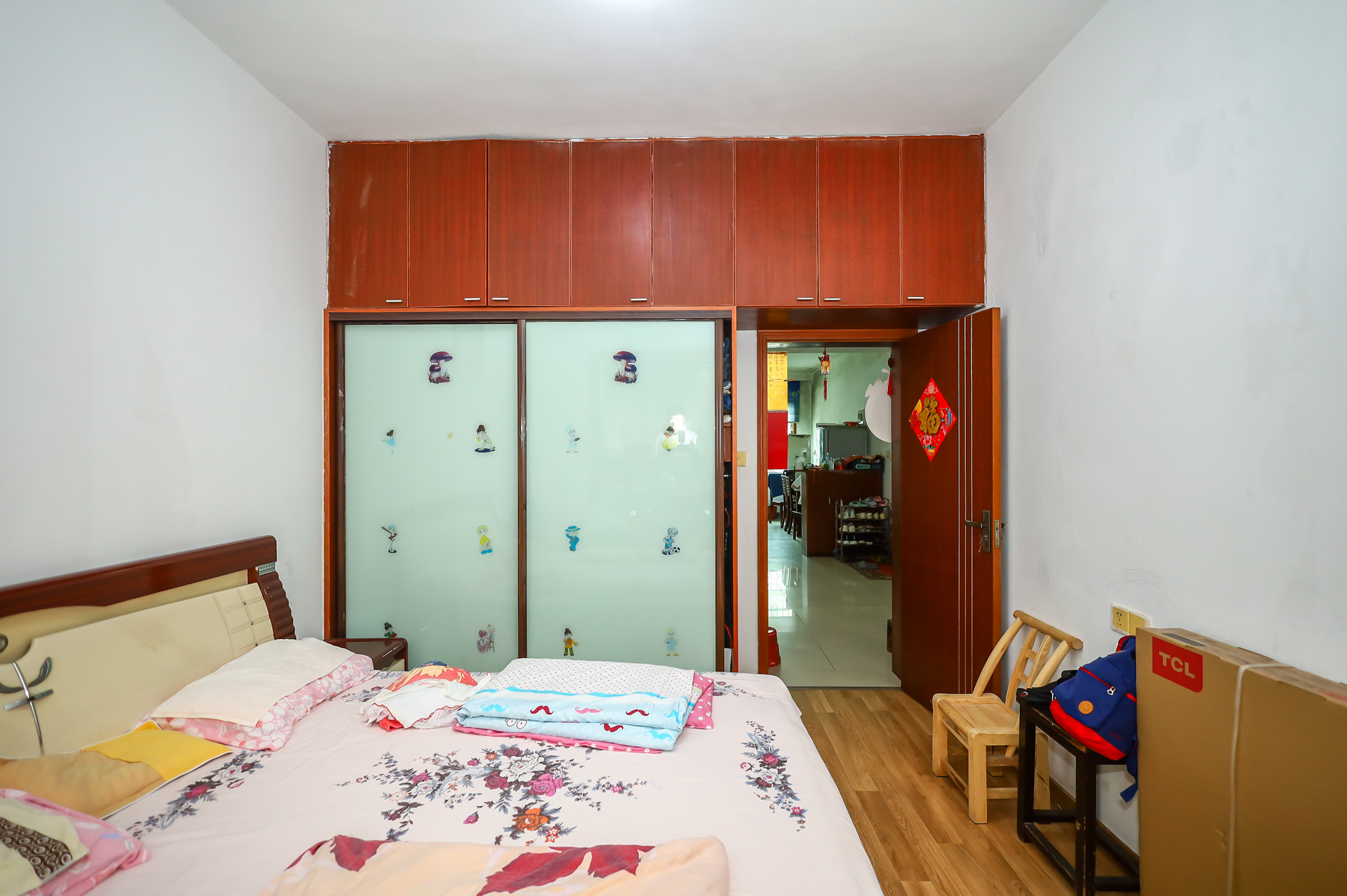 中南汽车世界  2室1厅1卫   31.80万 中南汽车世界  2室1厅1卫   31.80万卧室