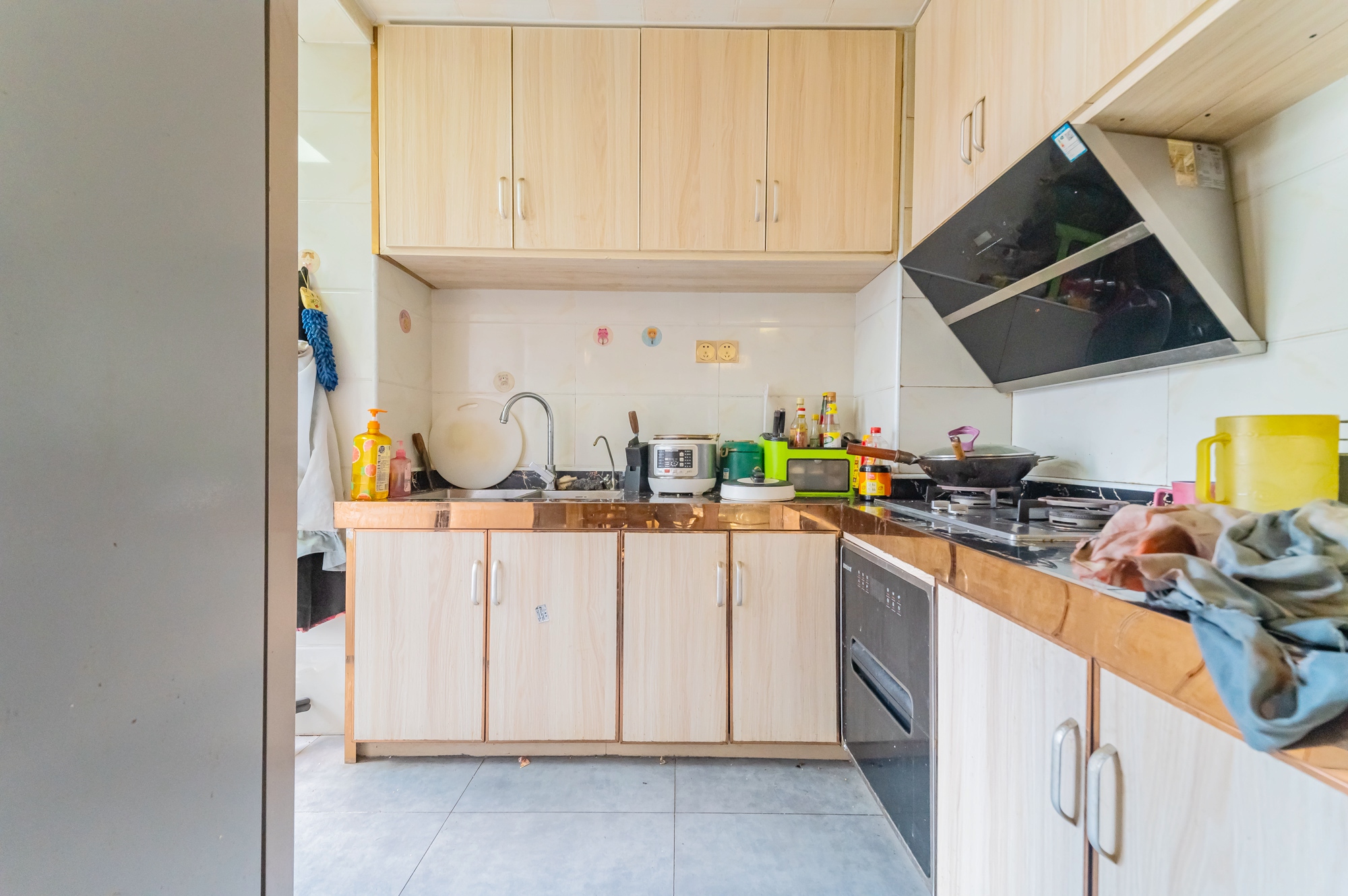 恒基凯旋门三期 2室2厅1卫 76.0万 恒基凯旋门三期 2室2厅1卫 76.0万厨房