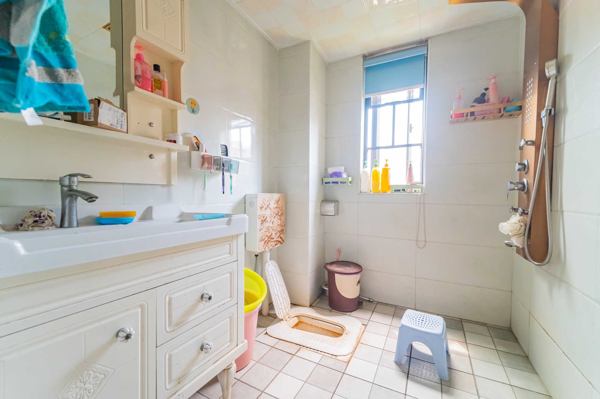 恒基凯旋门三期 2室2厅1卫 76.0万 恒基凯旋门三期 2室2厅1卫 76.0万卫生间