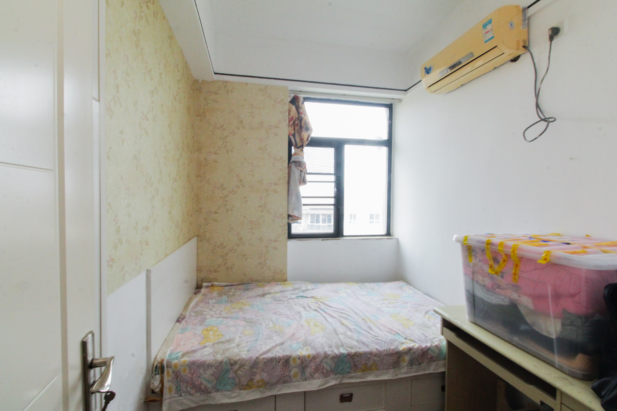 中建木莲工社  2室1厅1卫    62.8万卧室