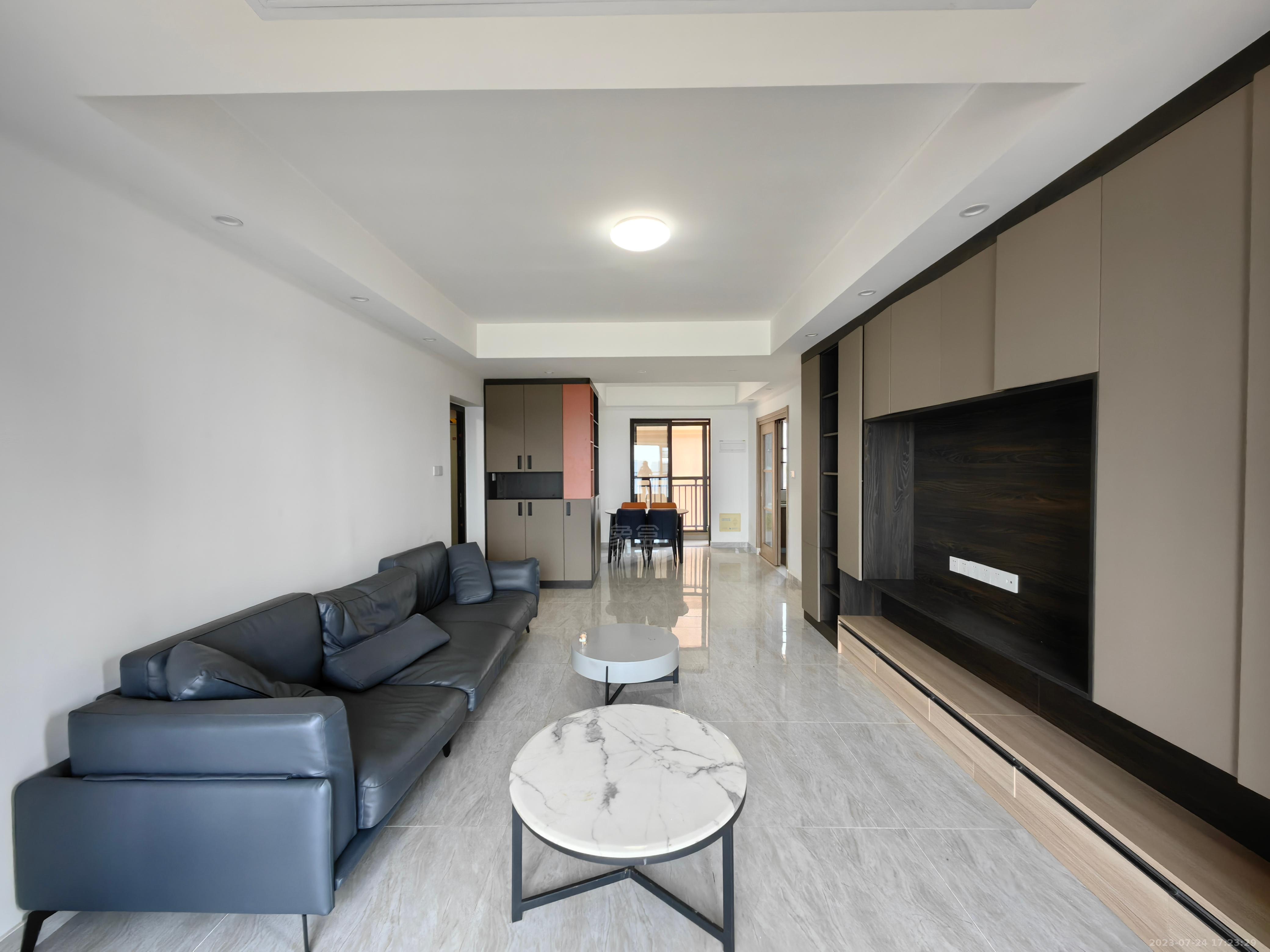 美的翰城 3室2厅2卫 113.8万 美的翰城 3室2厅2卫 113.8万室内图