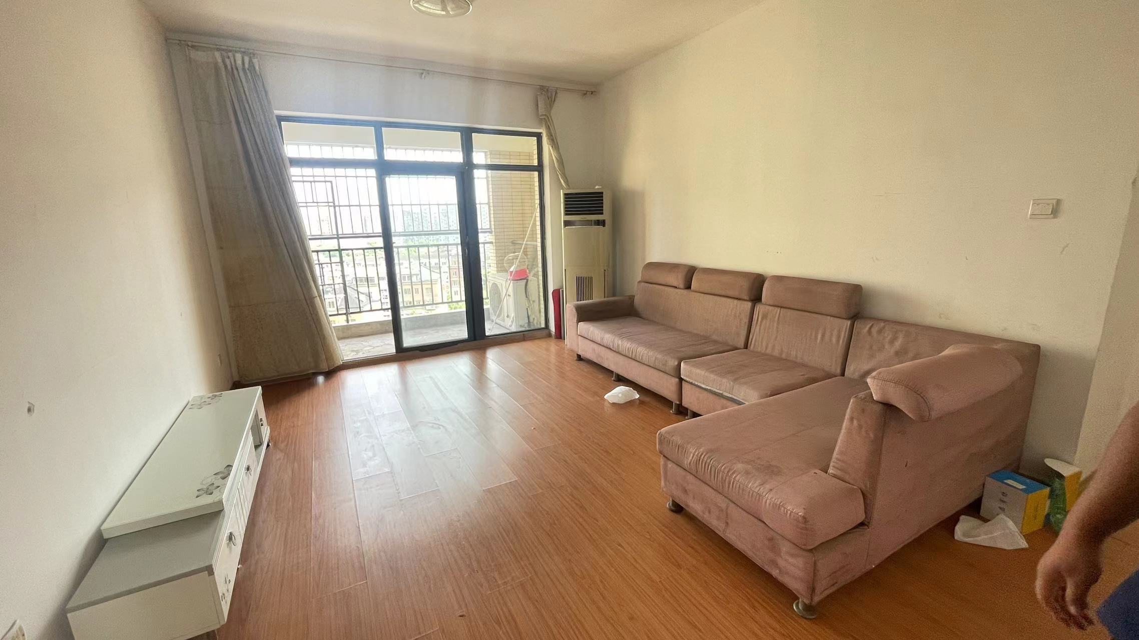 金色荷塘 3室2厅2卫 65.0万 金色荷塘 3室2厅2卫 65.0万室内图