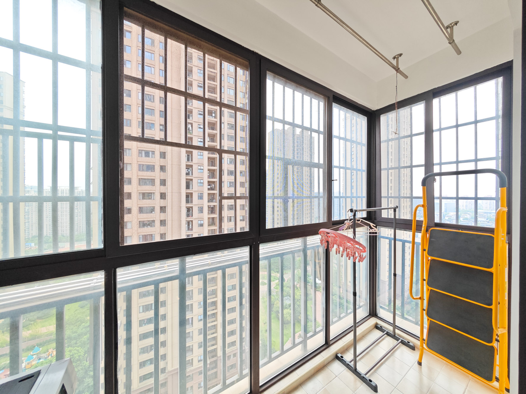 中建信和城  2室2厅1卫    85.0万 中建信和城  2室2厅1卫    85.0万阳台