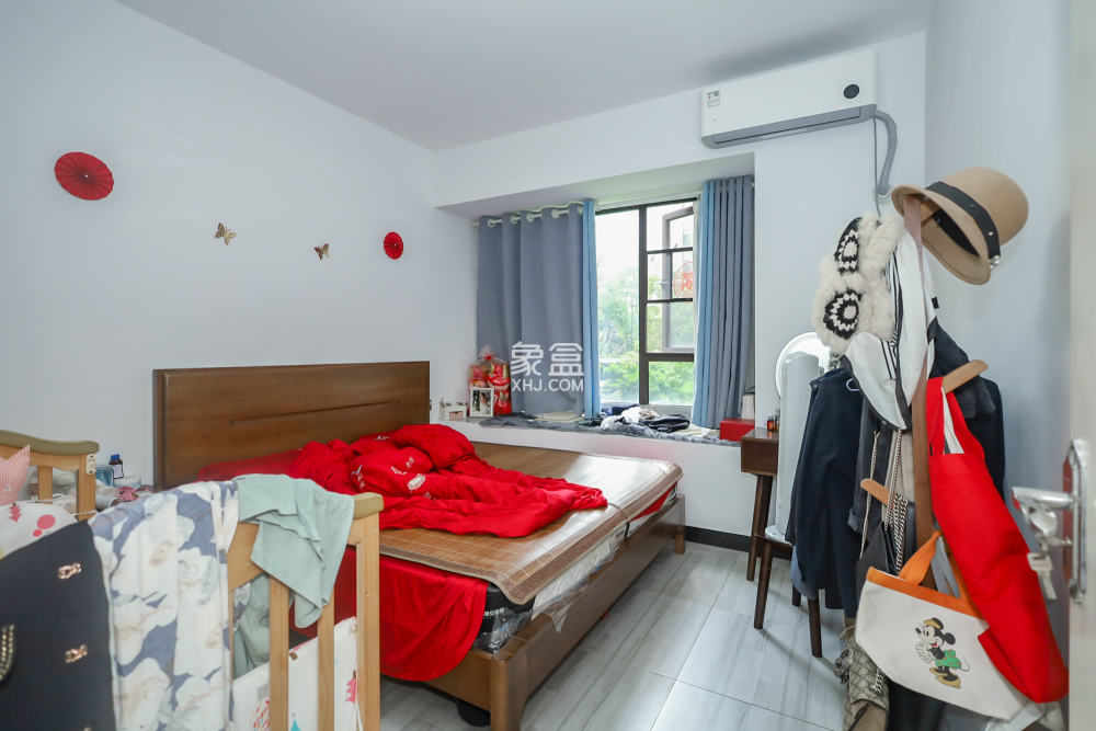 奧克斯締壹城  3室2廳2衛(wèi)   115.00萬(wàn)