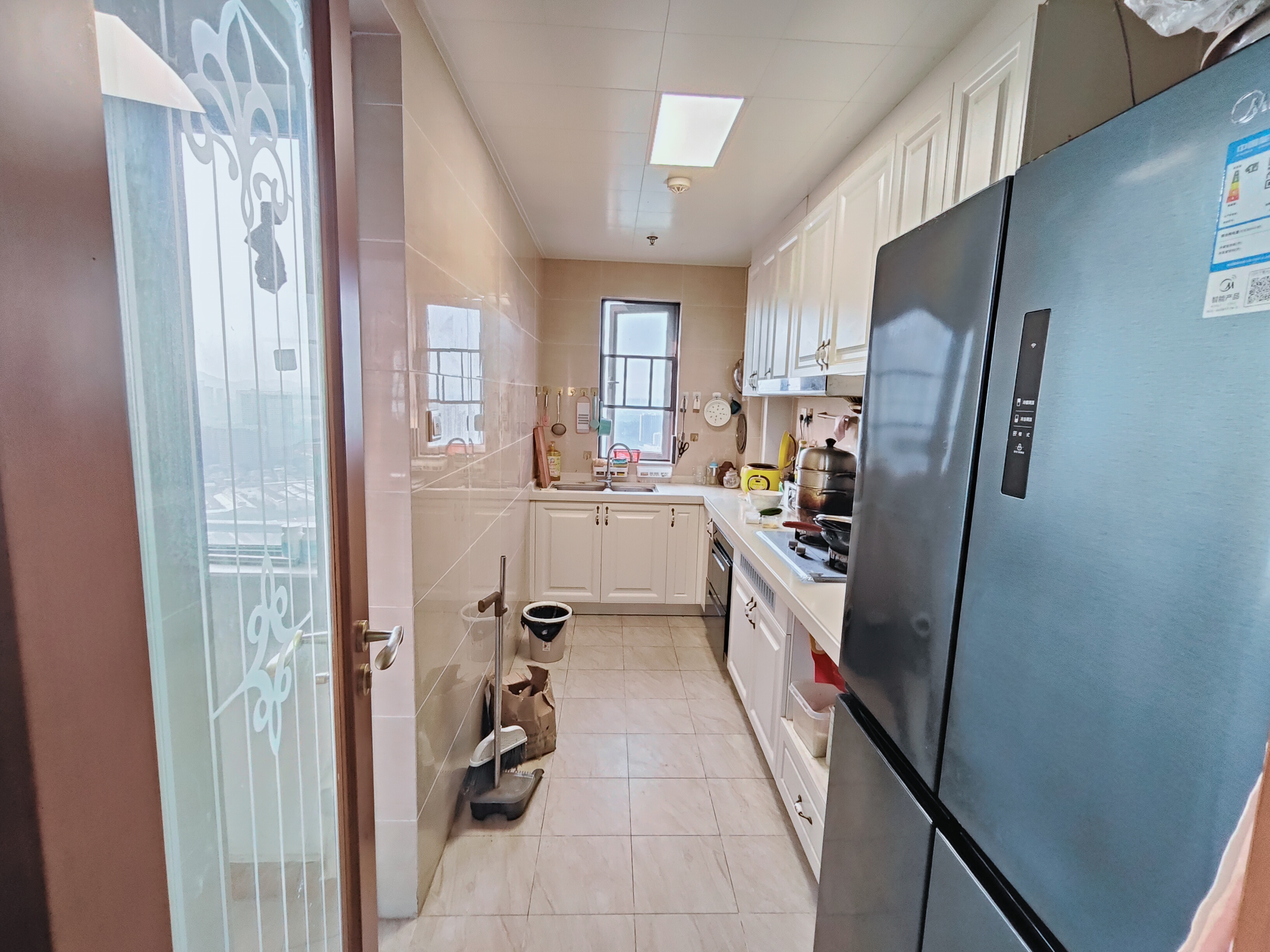 恒大御景湾 4室2厅2卫 95.0万 恒大御景湾 4室2厅2卫 95.0万室内图