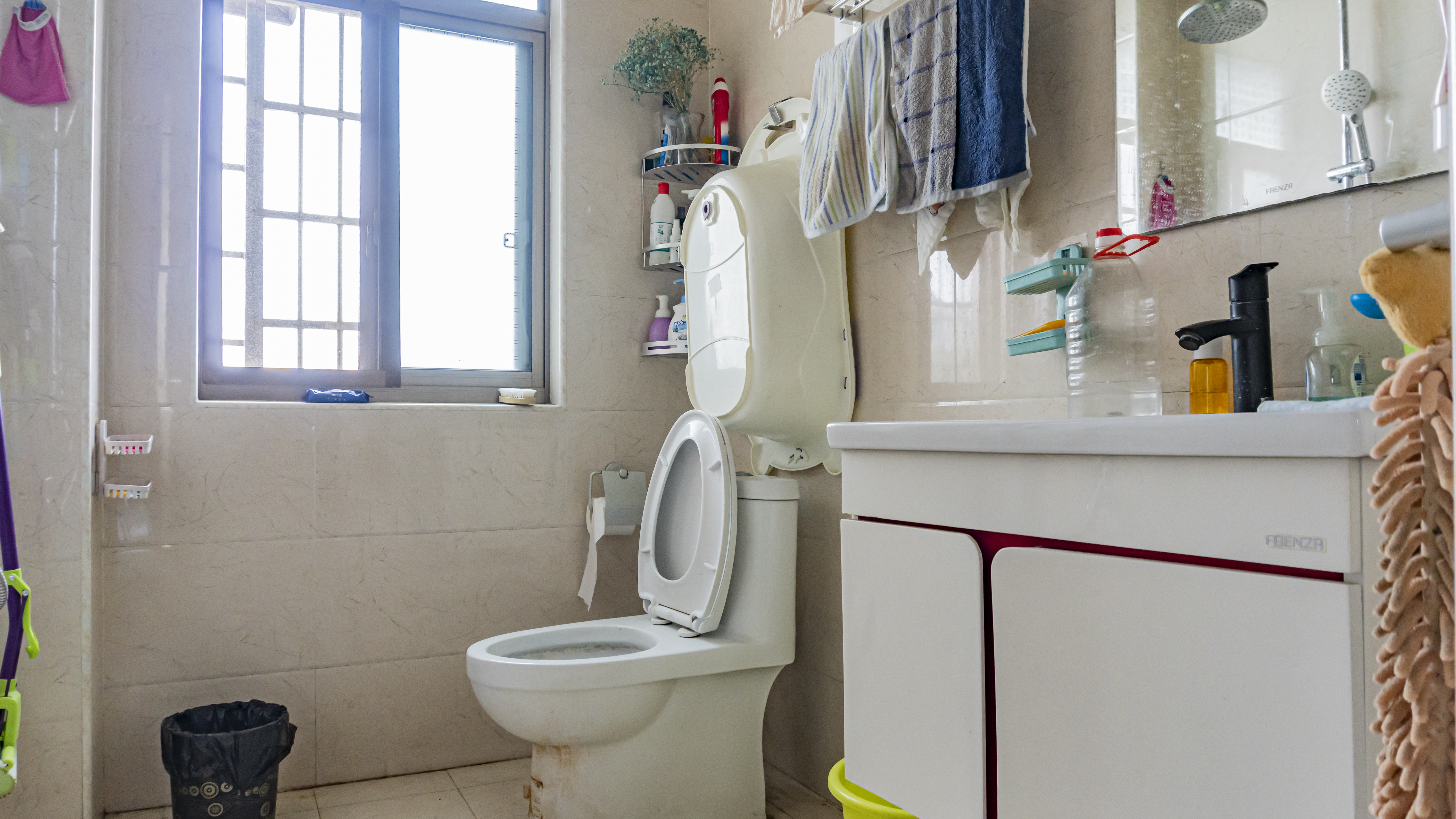 益秀园  3室2厅1卫    70.0万 益秀园  3室2厅1卫    70.0万室内图