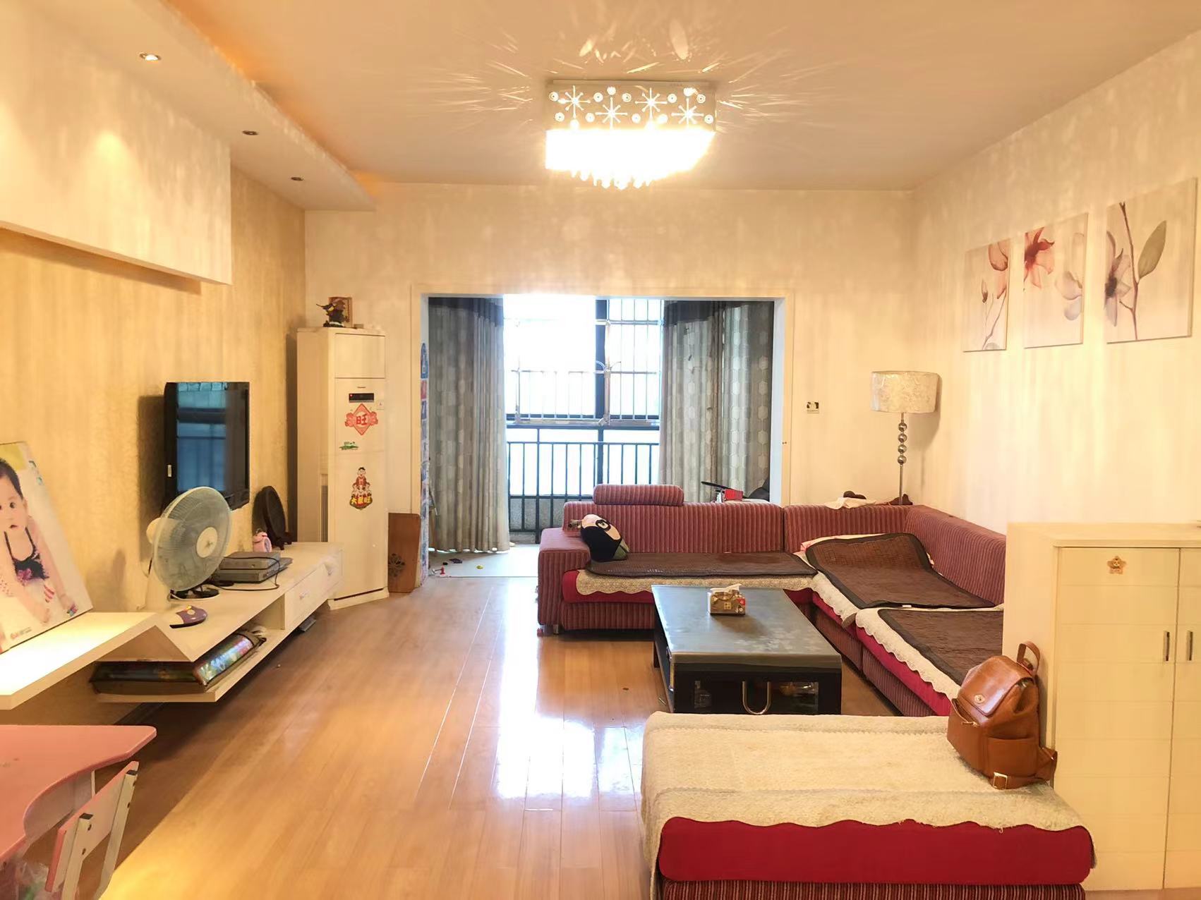 嘉盛华府 3室2厅2卫 66.0万 嘉盛华府 3室2厅2卫 66.0万室内图