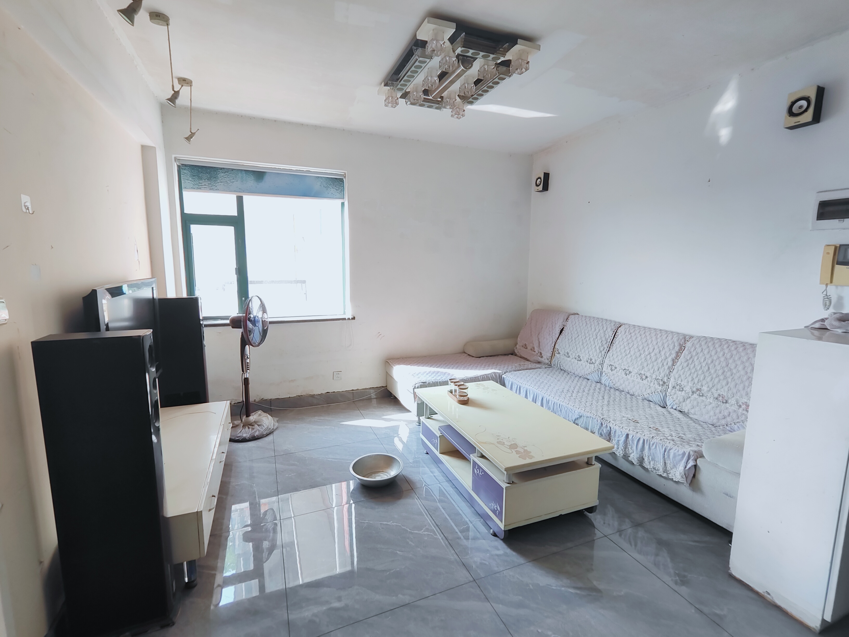 摩登摩天 2室1厅1卫 30.8万 摩登摩天 2室1厅1卫 30.8万室内图