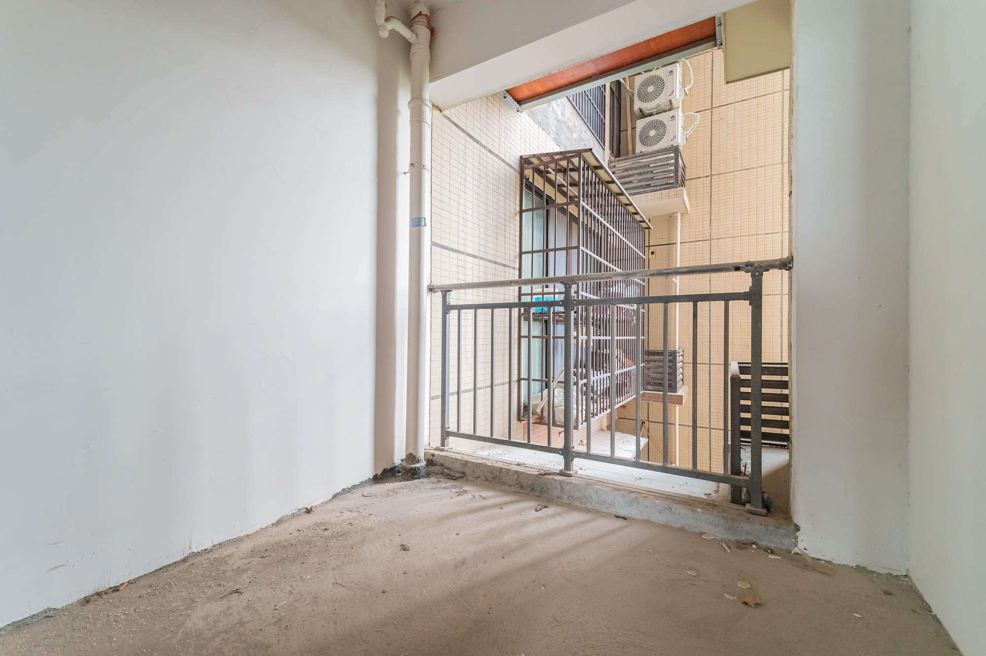 国泰九龙湾  4室2厅2卫    158.8万 国泰九龙湾  4室2厅2卫    158.8万卧室