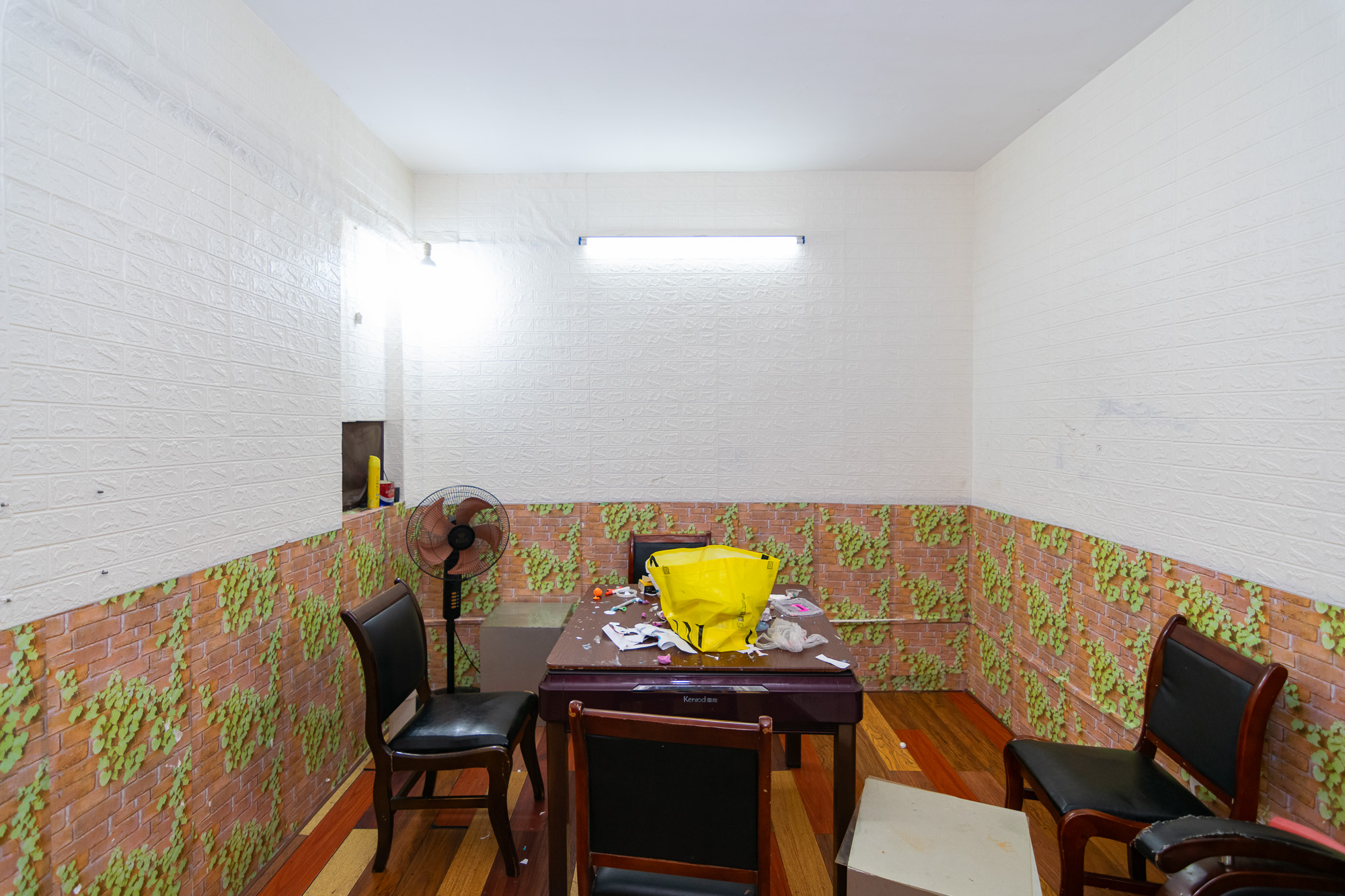 新华联梦想城 3室2厅1卫 68.5万 新华联梦想城 3室2厅1卫 68.5万卧室