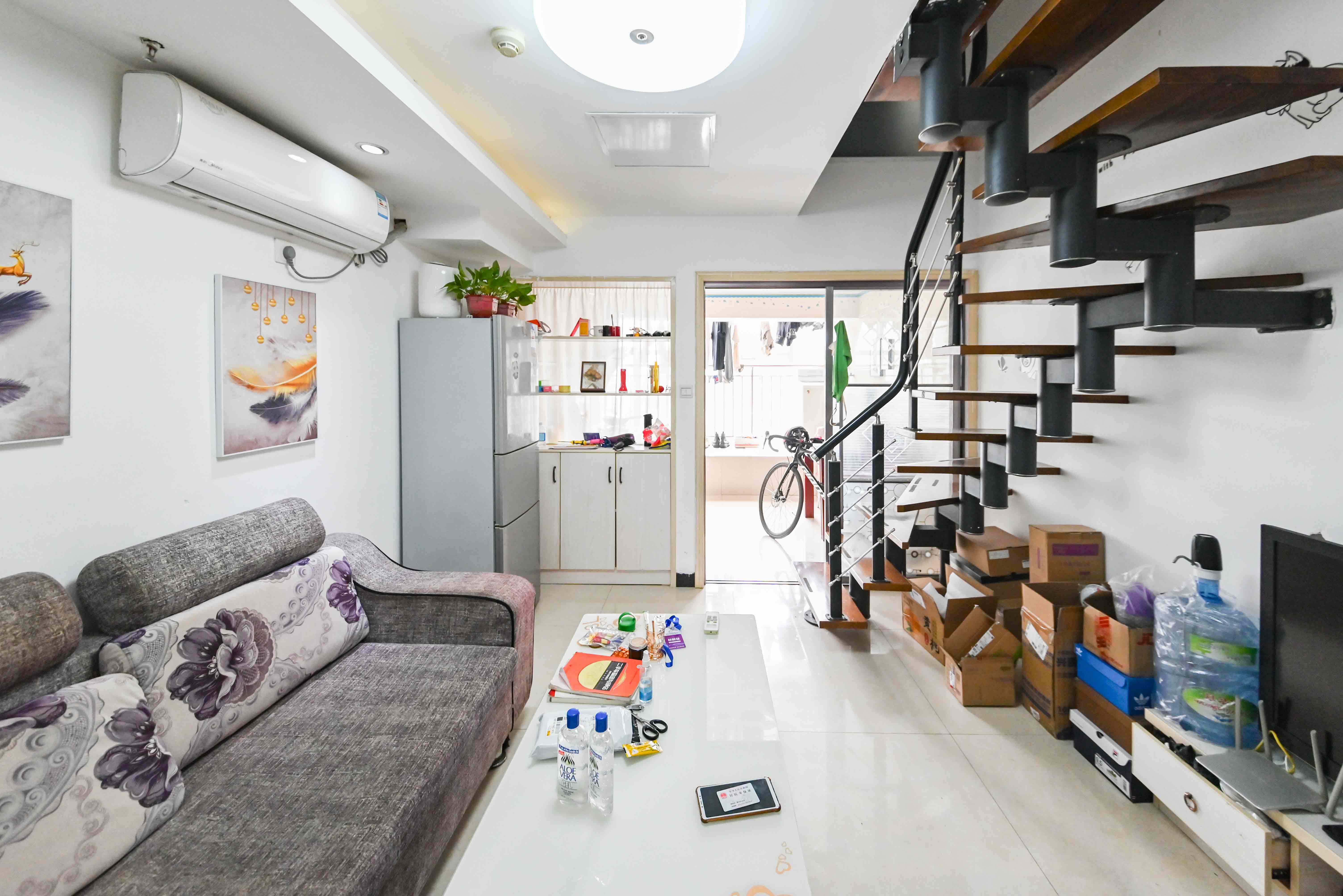 金色loft（鑫秋大厦）  2室2厅1卫   49.00万