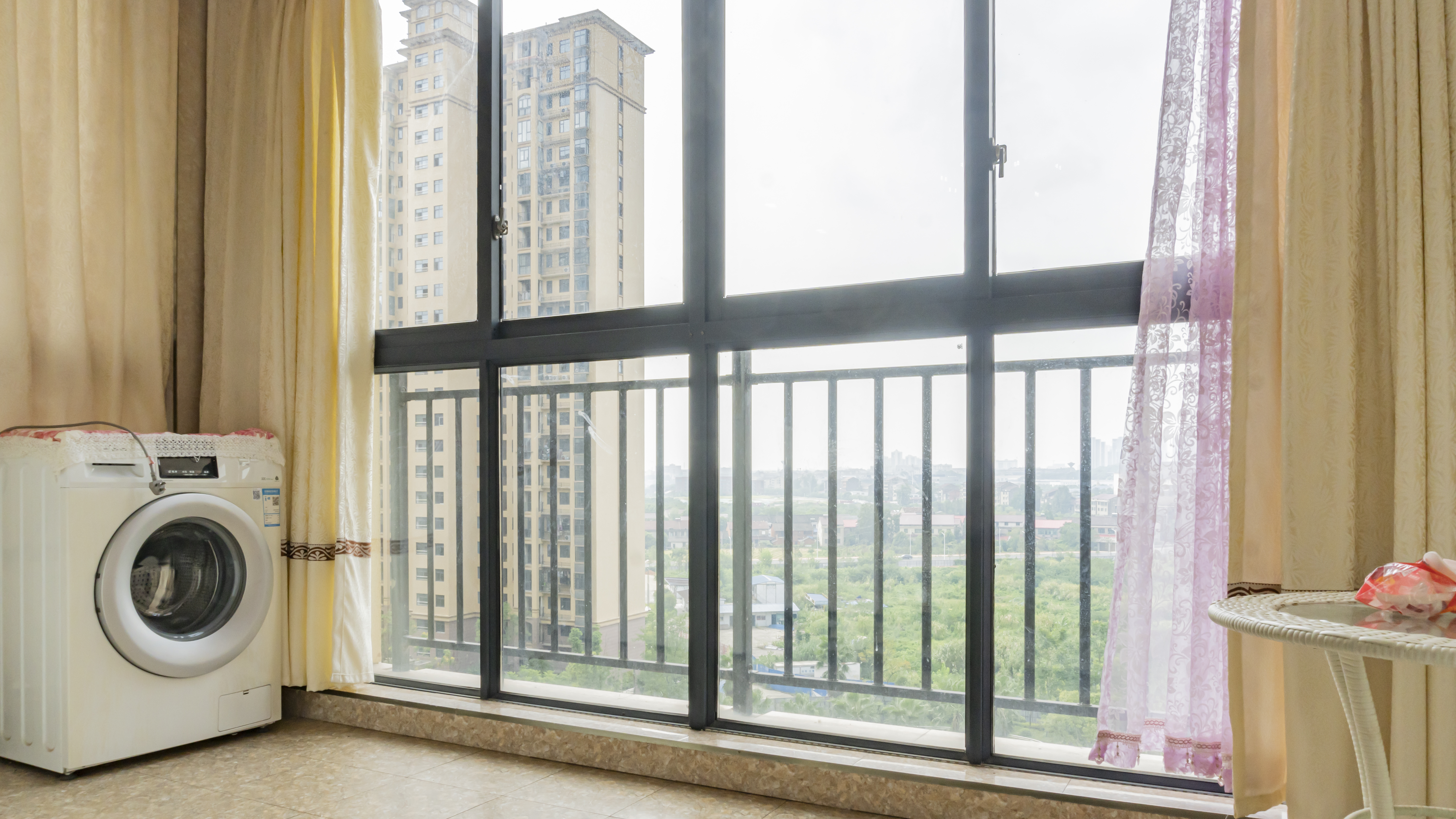 奥地利春天 2室2厅1卫 52.8万 奥地利春天 2室2厅1卫 52.8万室内图