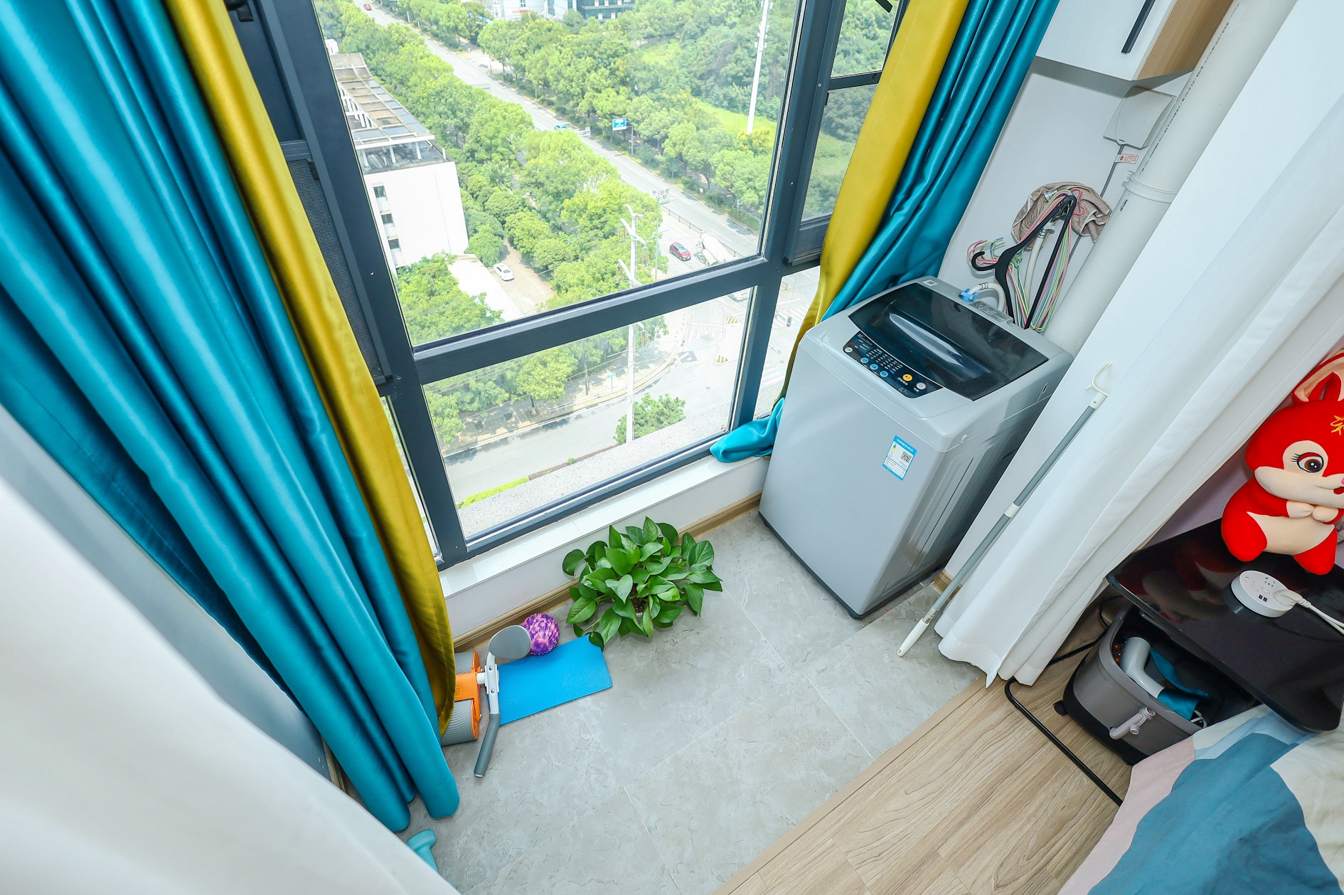 新长海漓湘悦  1室1厅1卫    22.0万 新长海漓湘悦  1室1厅1卫    22.0万阳台