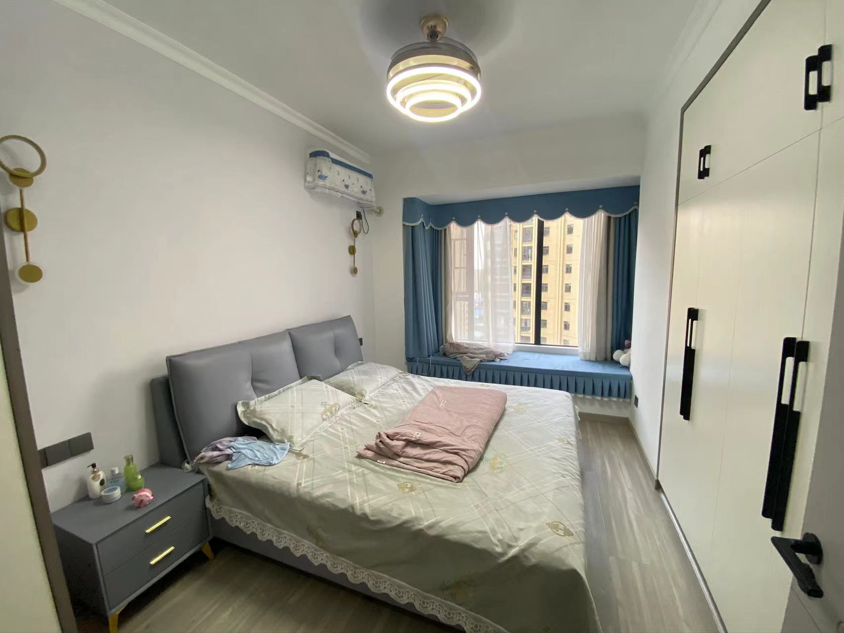 经世龙城 4室2厅2卫 94.8万 经世龙城 4室2厅2卫 94.8万室内图