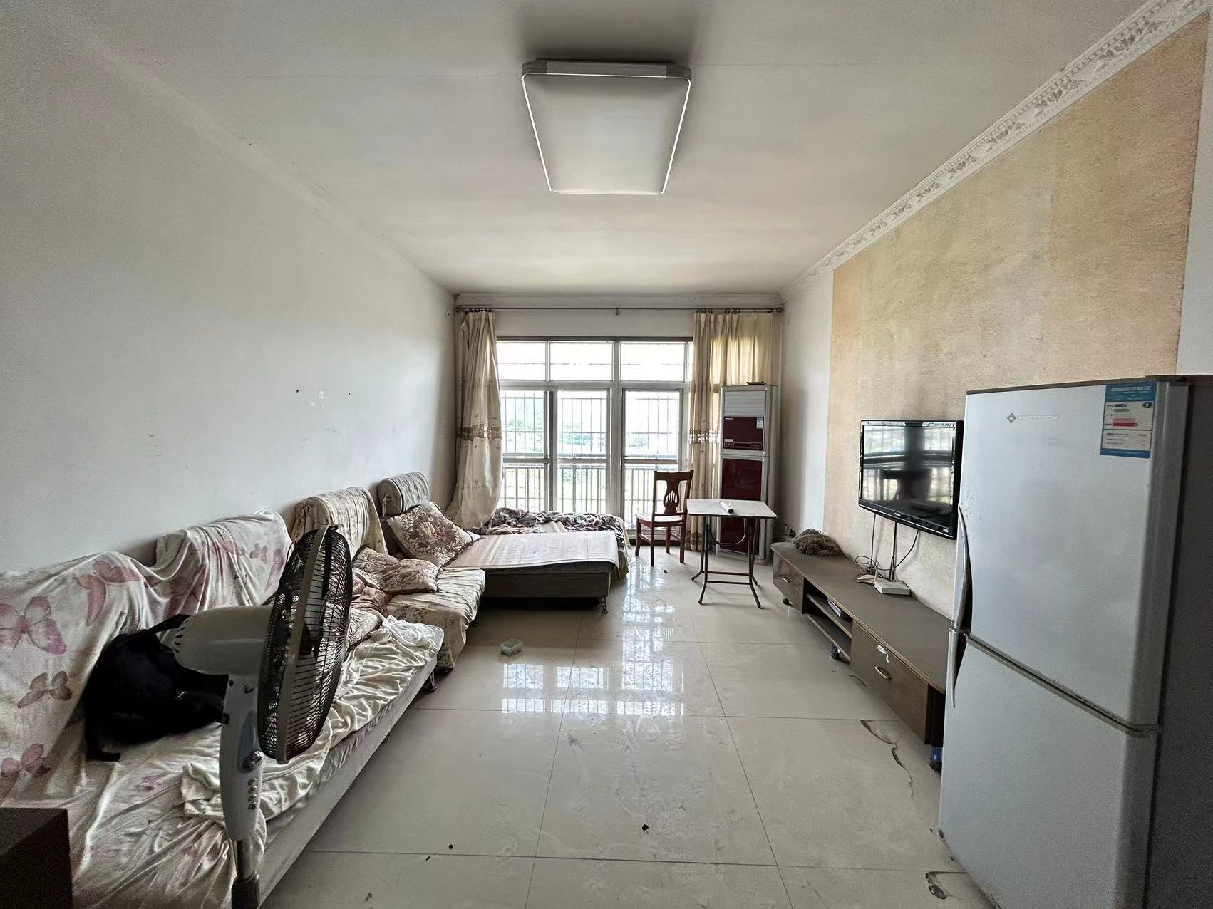 东环新城 3室2厅1卫 45.0万 东环新城 3室2厅1卫 45.0万室内图