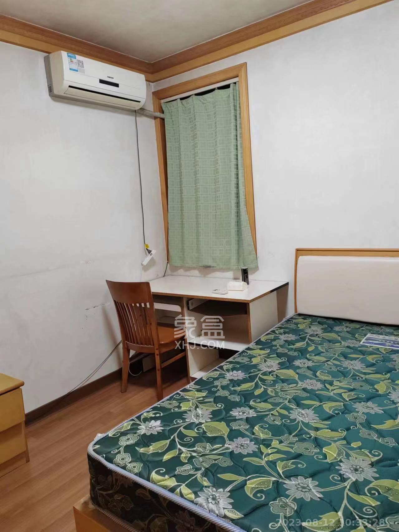 南园小区  3室2厅1卫   2300.00元/月室内图