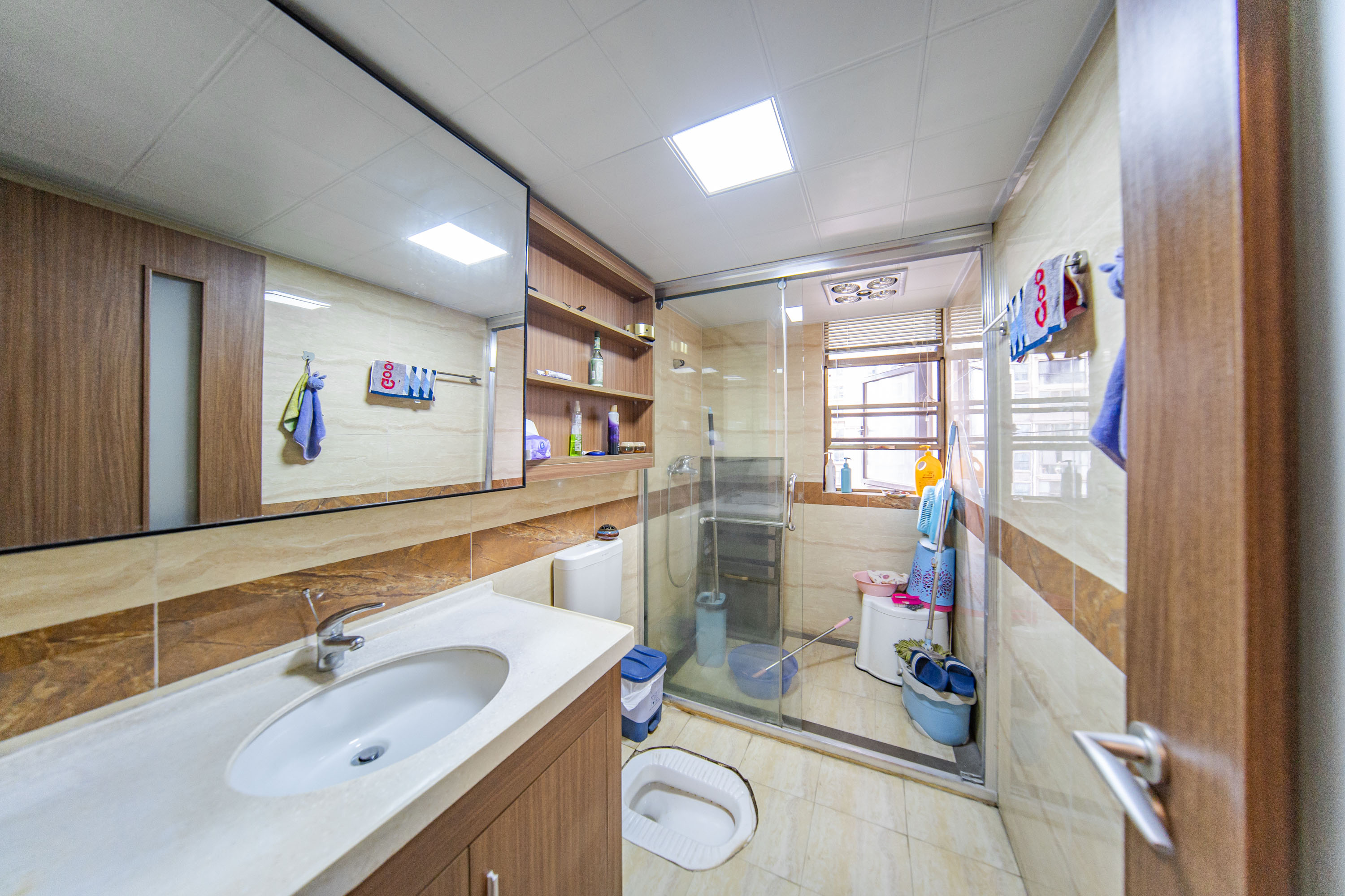 江山帝景哈佛  3室2厅2卫    138.8万卫生间