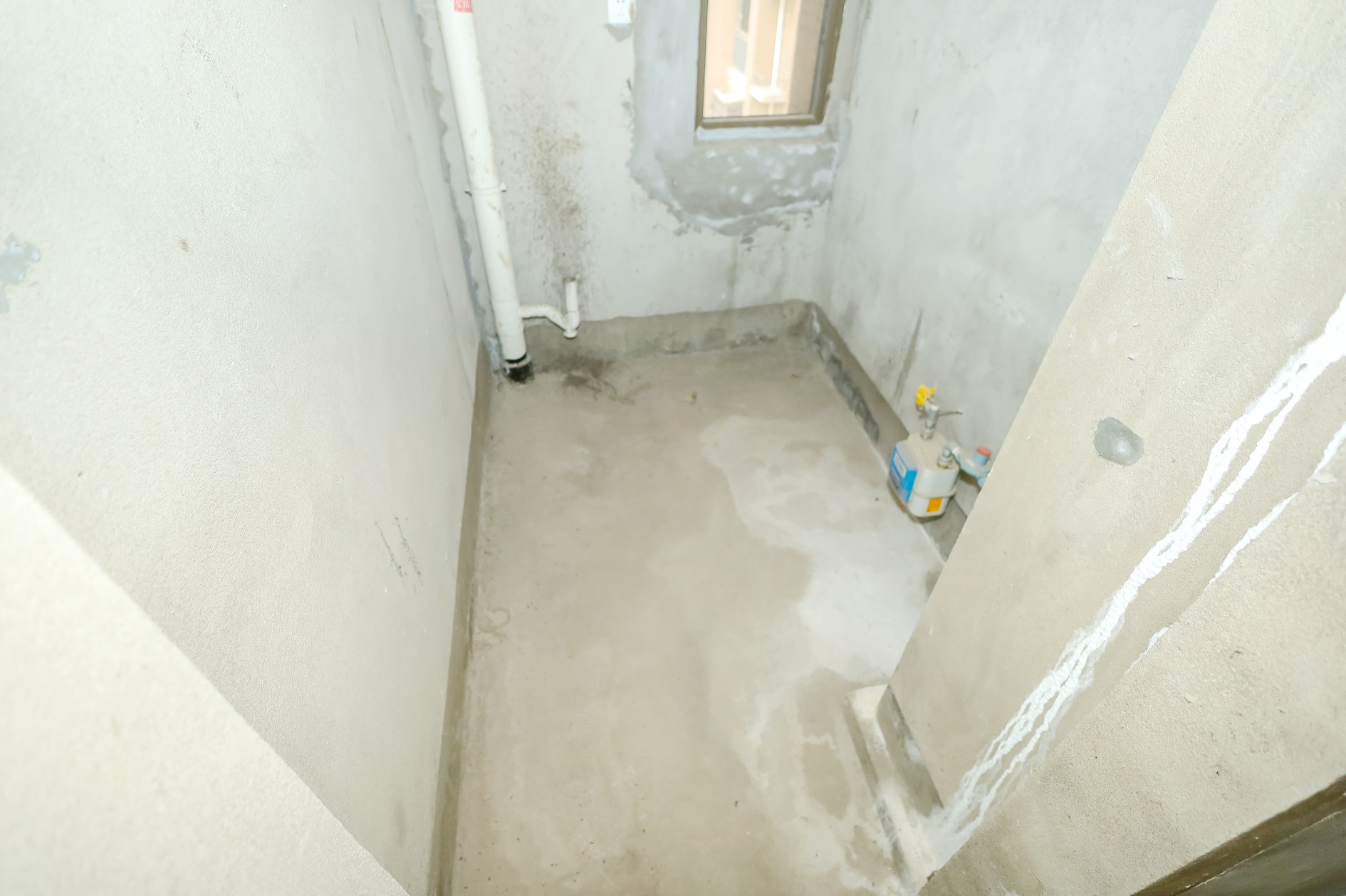 家和院  3室2厅1卫   71.80万厨房