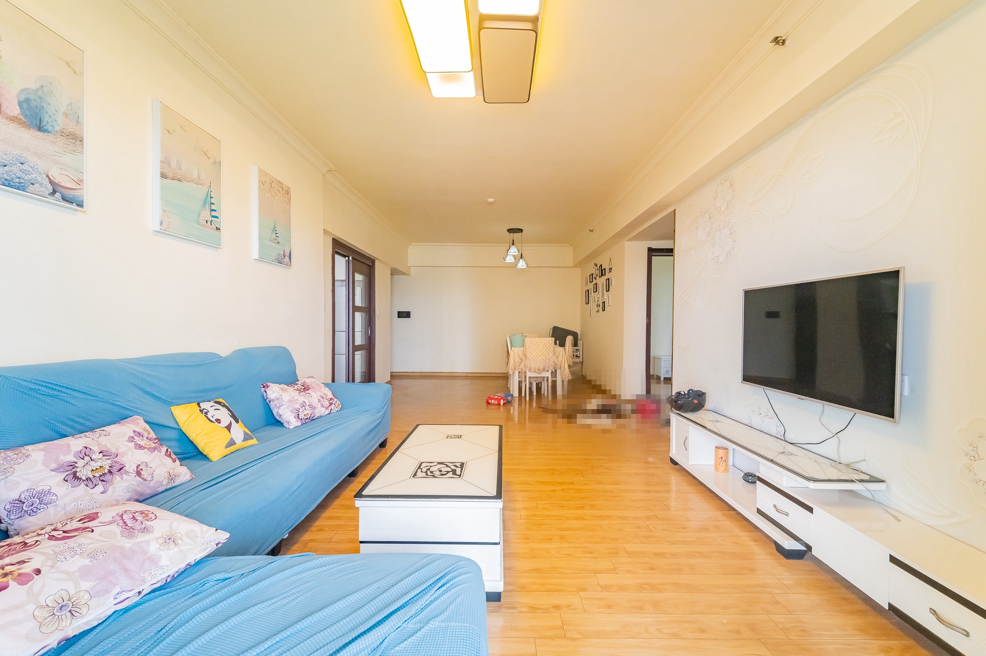 碧桂园威尼斯城 2室2厅2卫 75.8万 碧桂园威尼斯城 2室2厅2卫 75.8万客厅