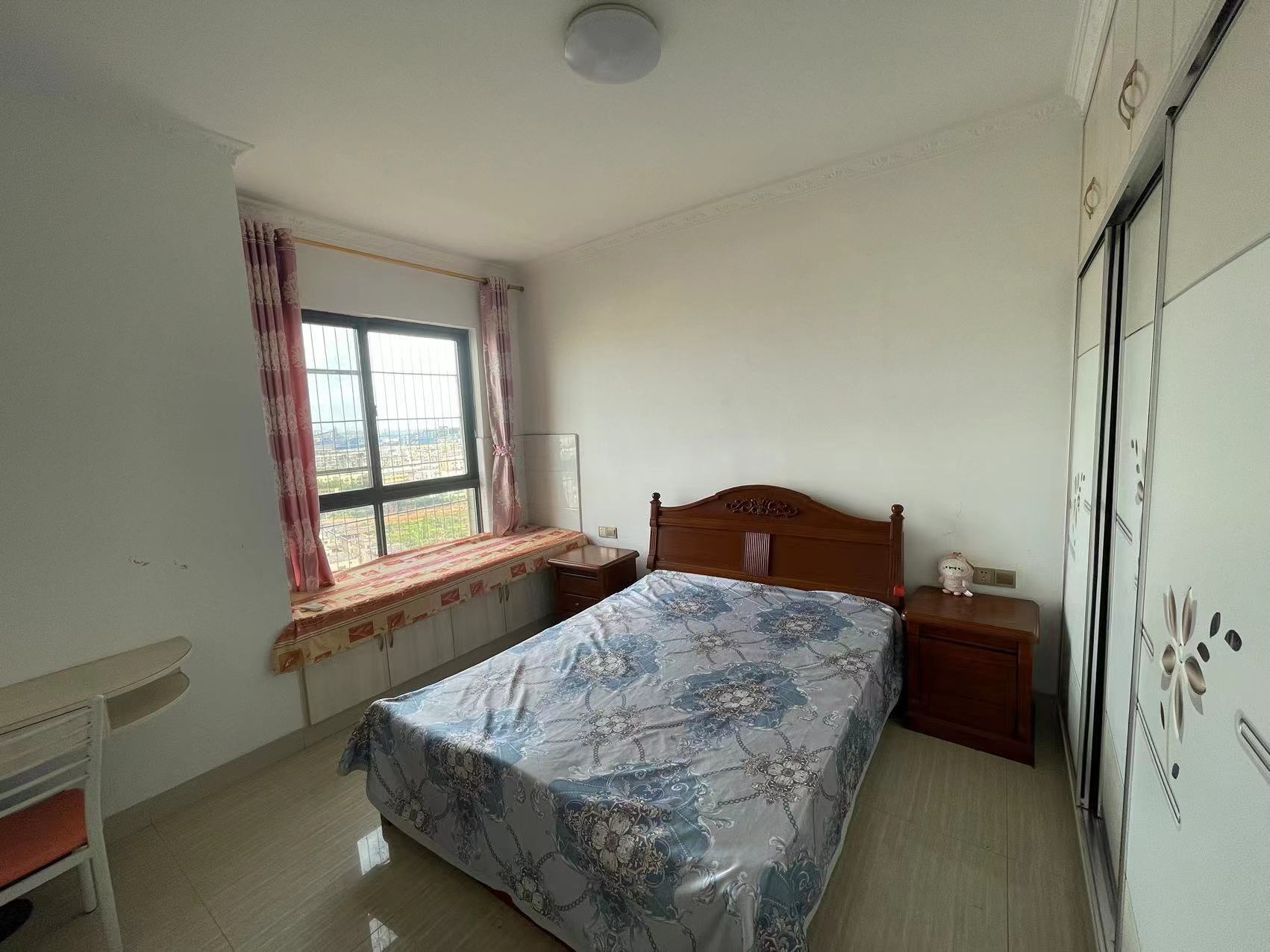 海通国际广场(海通衡州府) 3室2厅2卫 1800.00元/月 海通国际广场(海通衡州府) 3室2厅2卫 1800.00元/月室内图