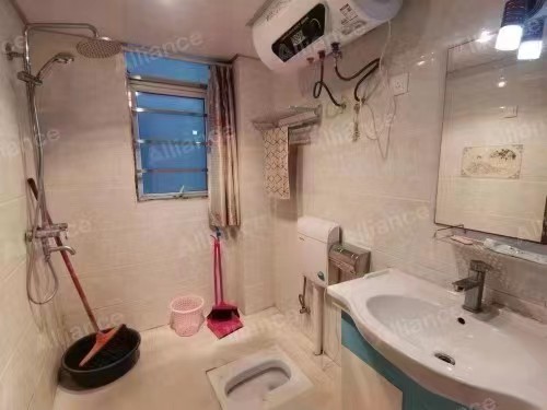 远大生态风景  3室1厅2卫   2600.00元/月室内图