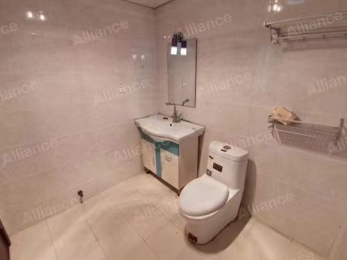远大生态风景  3室1厅2卫   2600.00元/月室内图