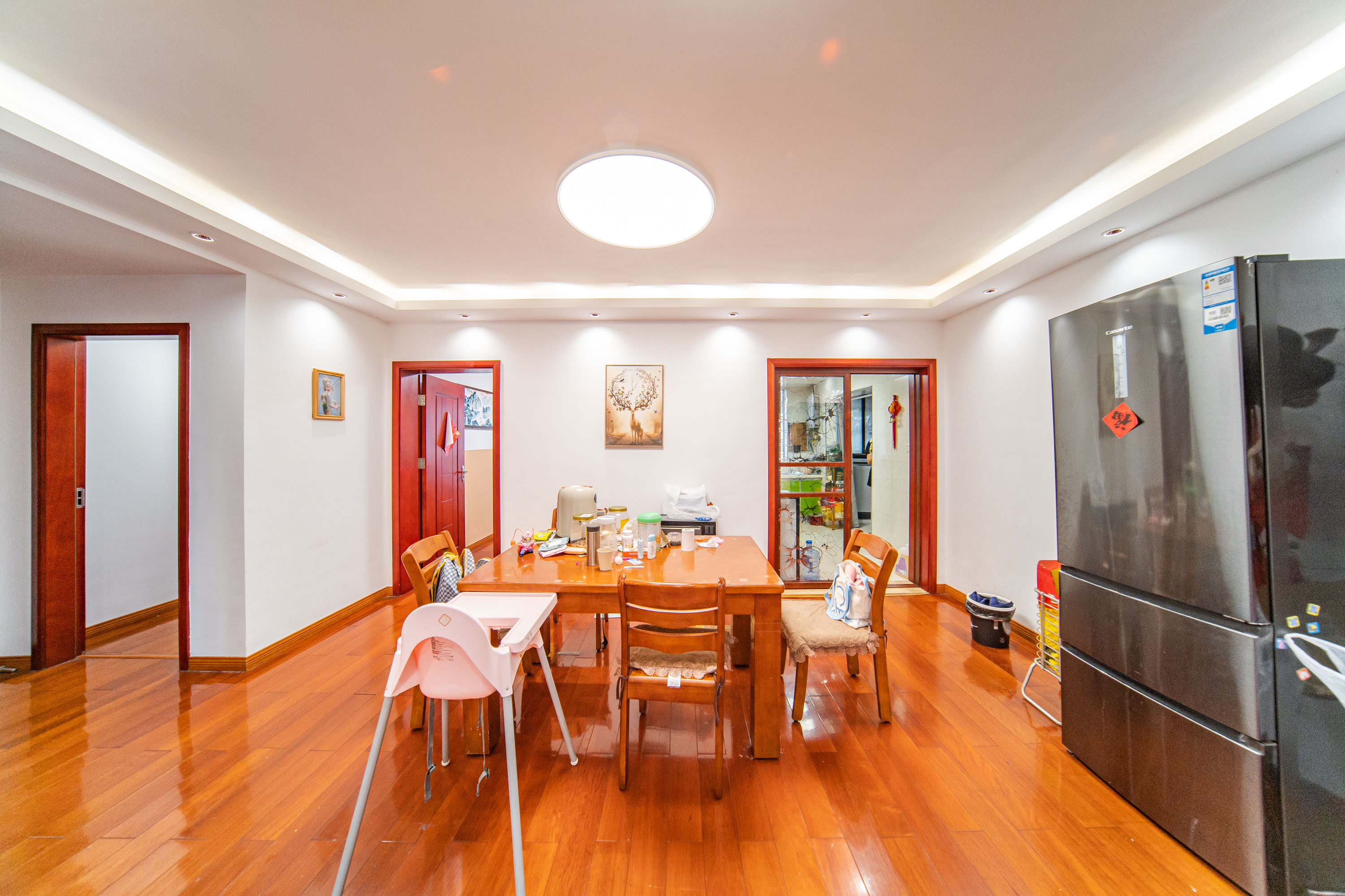 含浦家苑 5室2厅2卫 96.0万 含浦家苑 5室2厅2卫 96.0万客厅