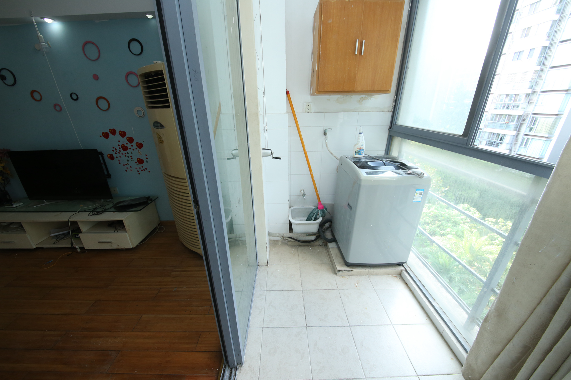 银港水晶城  2室2厅1卫    80.62万阳台
